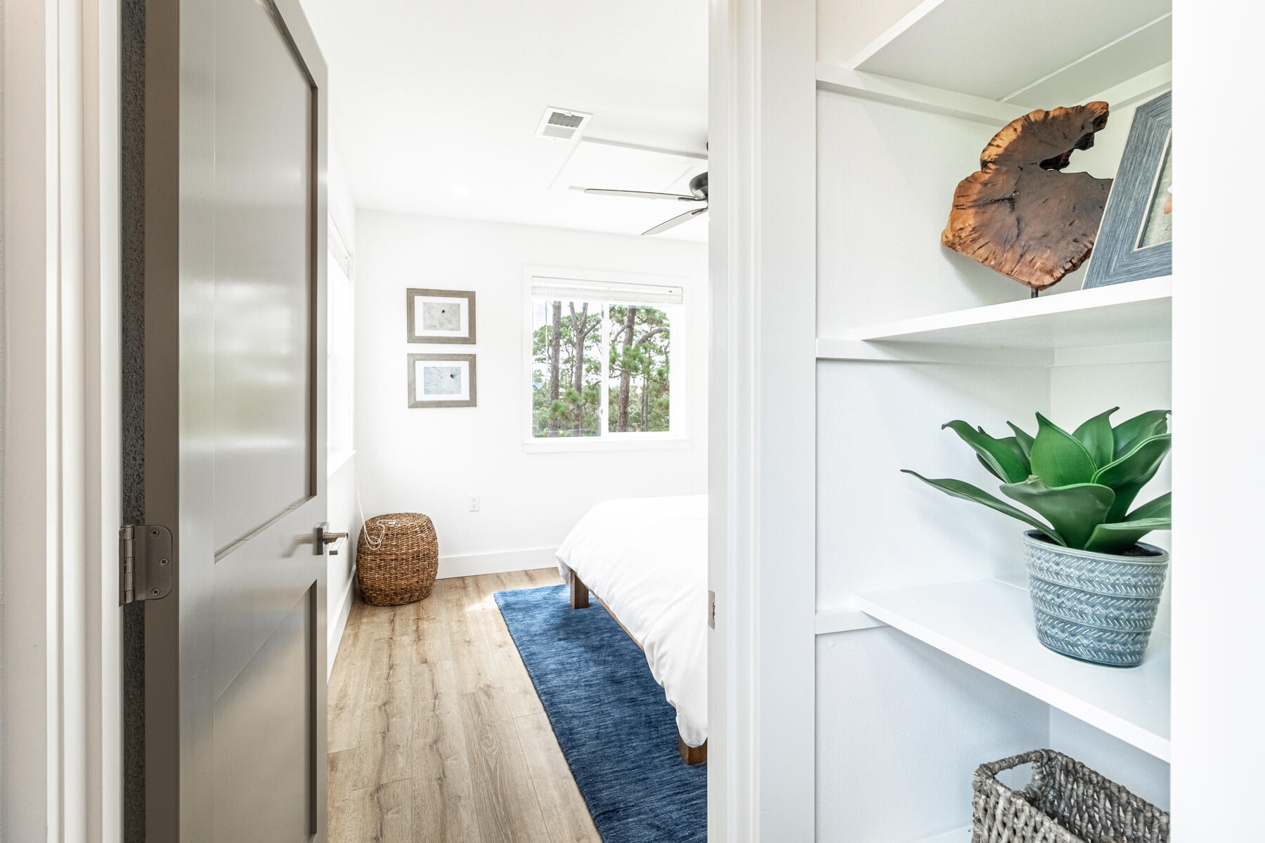BEACH HIGHLAND - Residential