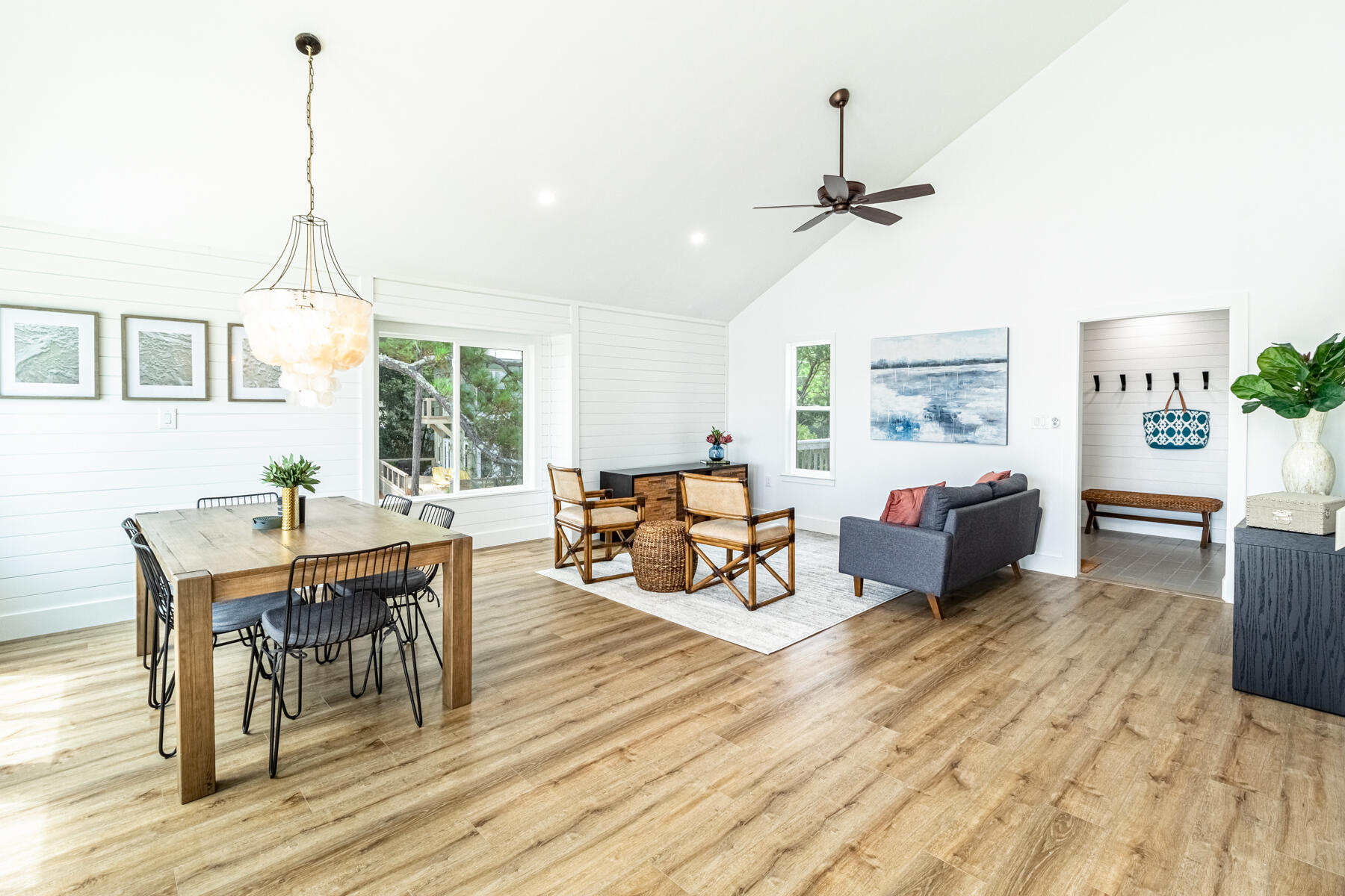 BEACH HIGHLAND - Residential