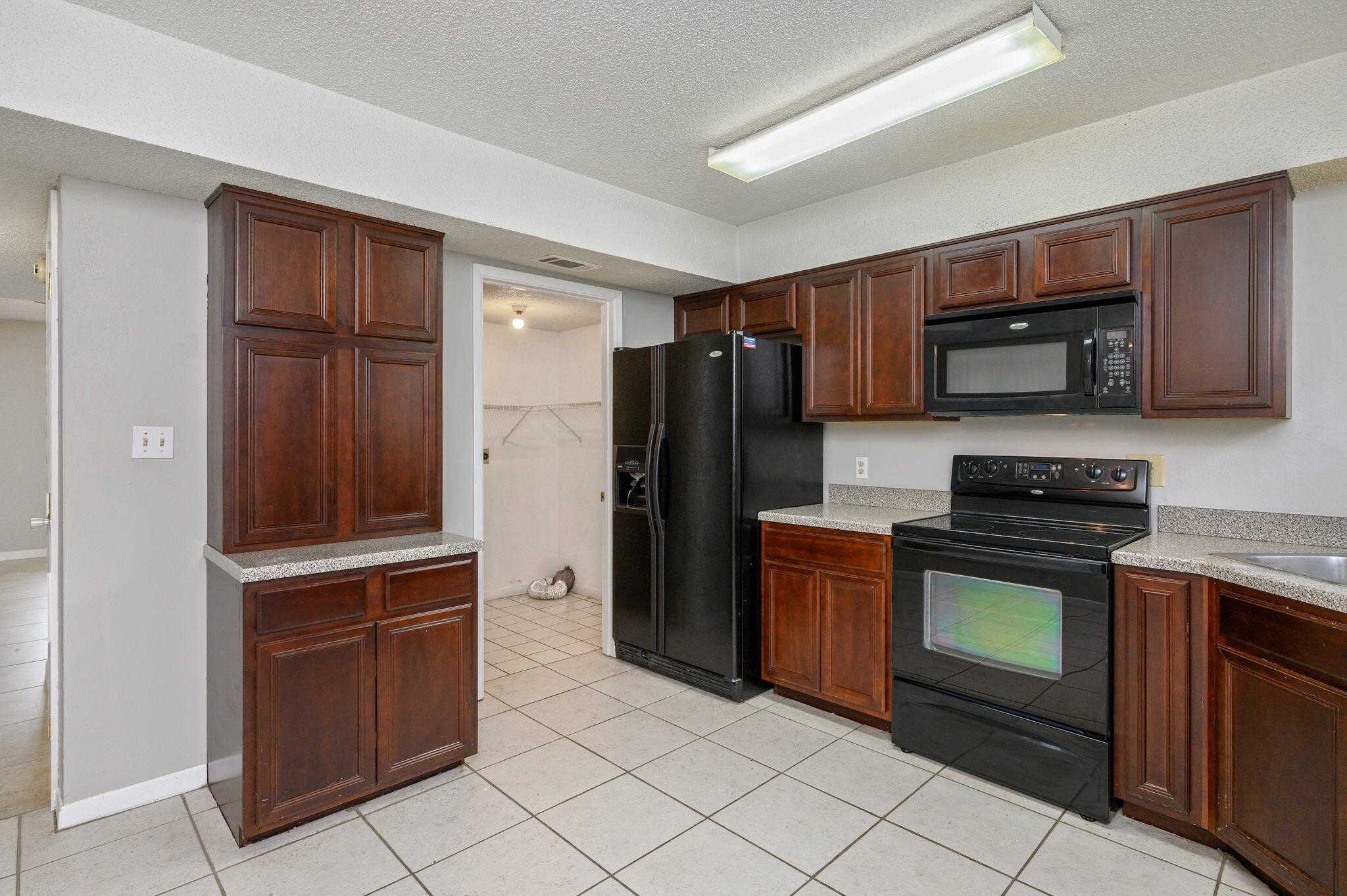 QUAIL MEADOWS - Residential