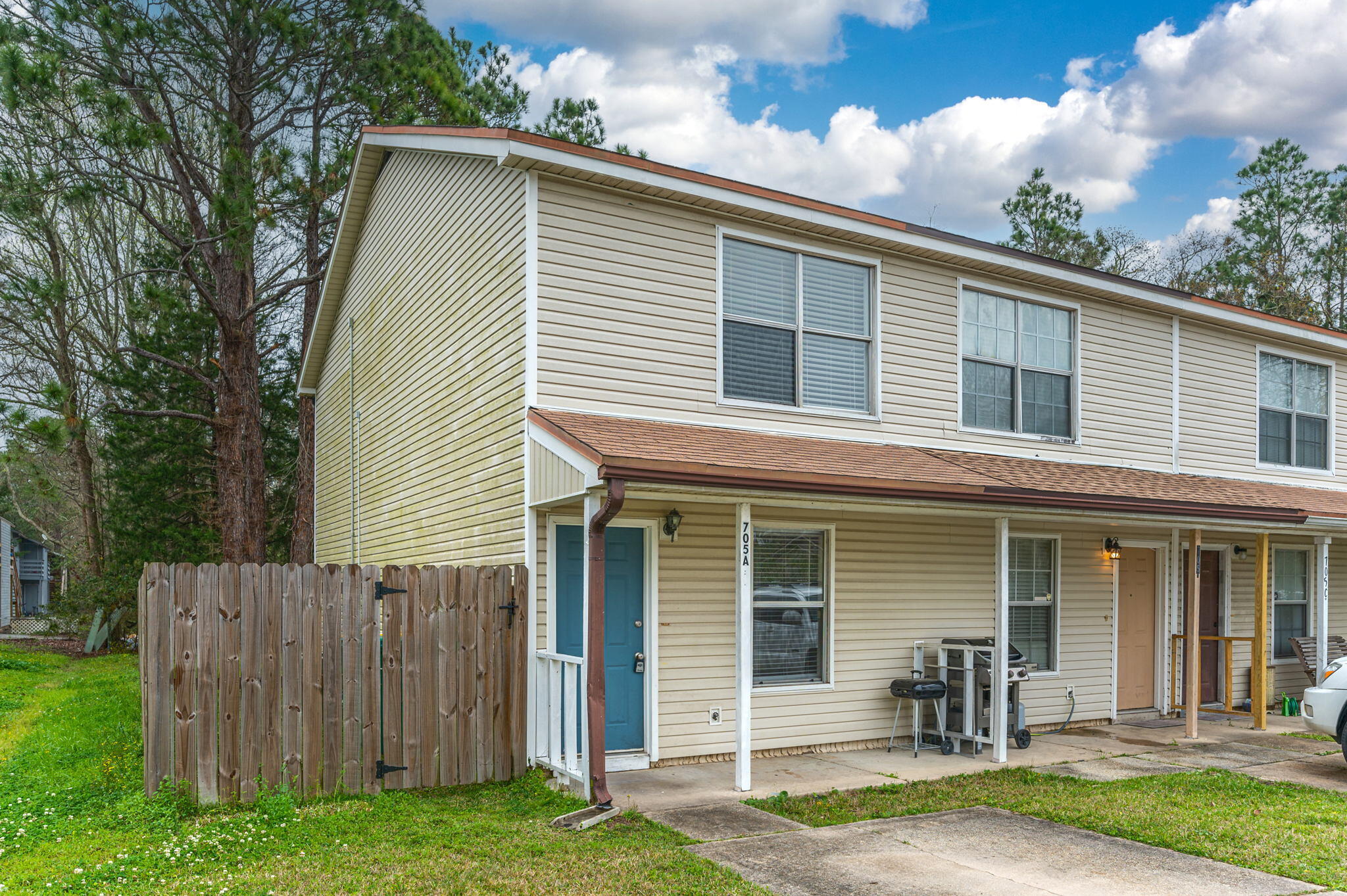 QUAIL MEADOWS - Residential