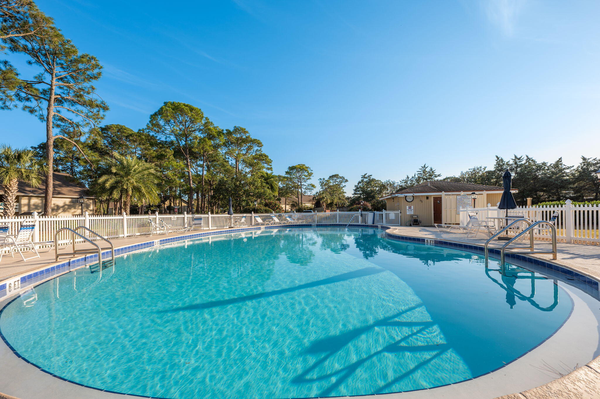 SEASCAPE CONDO GARDEN VILLA - Residential
