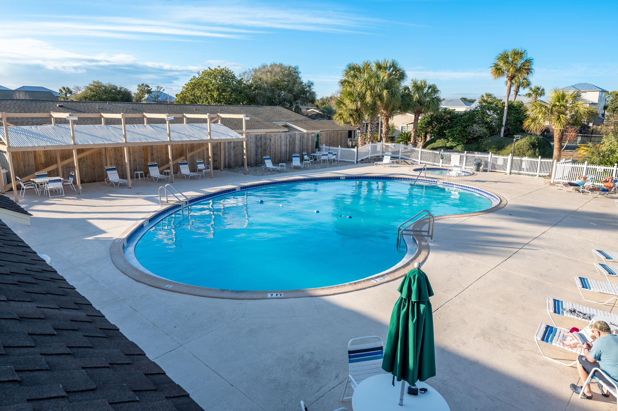 SEASCAPE CONDO GARDEN VILLA - Residential