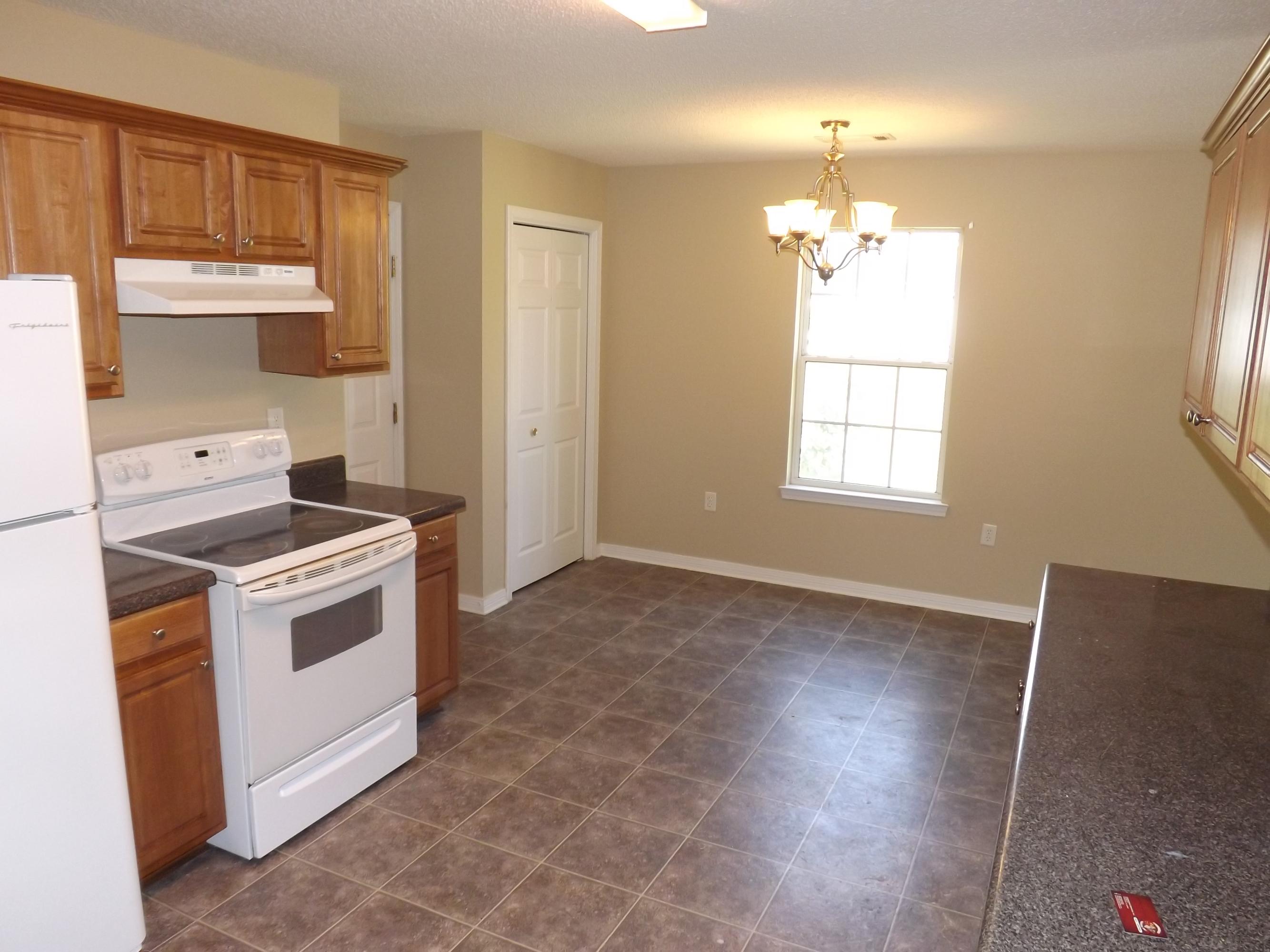 FAIRCHILD ESTATES - Residential