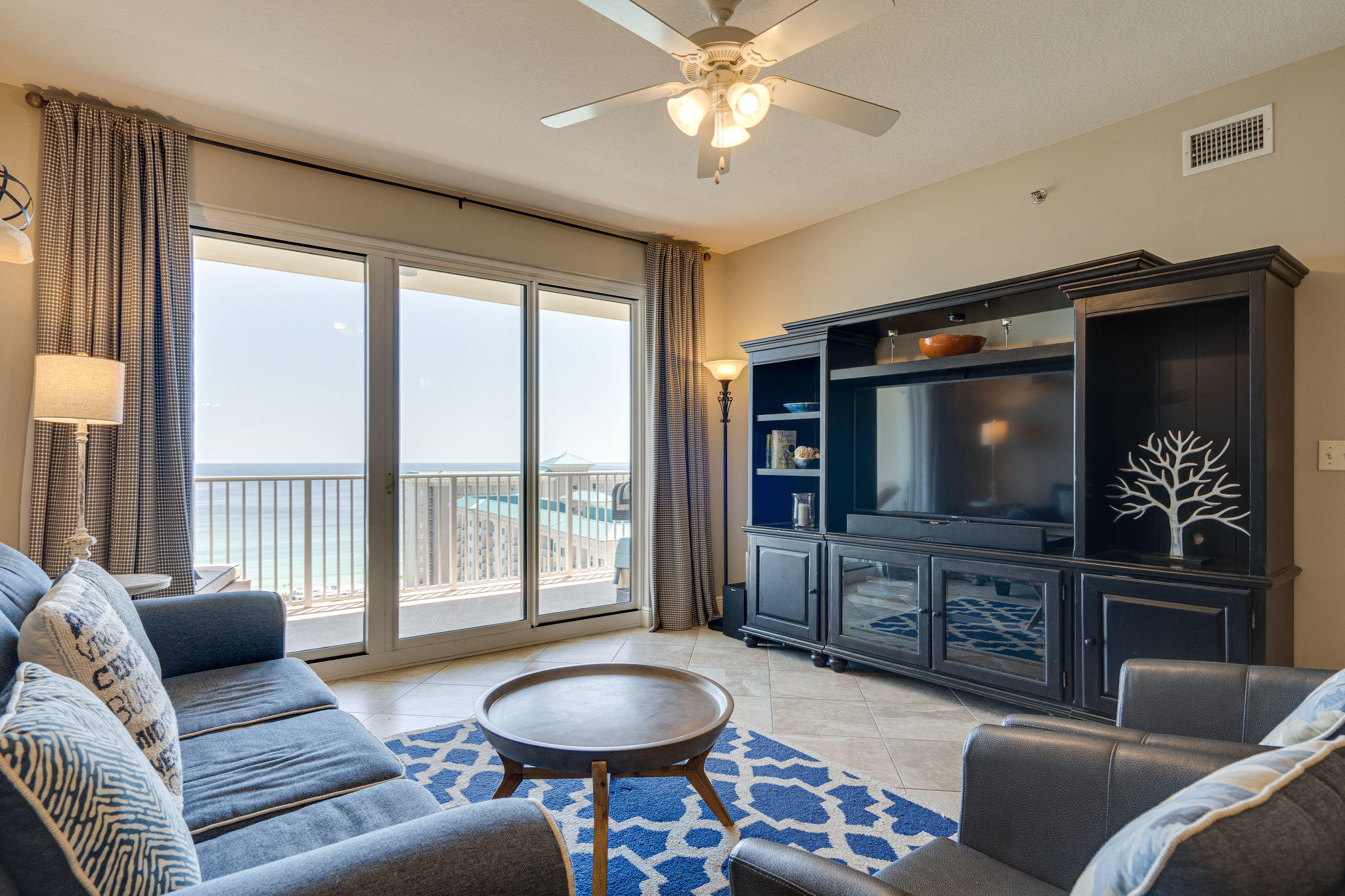 ARIEL DUNES - Residential