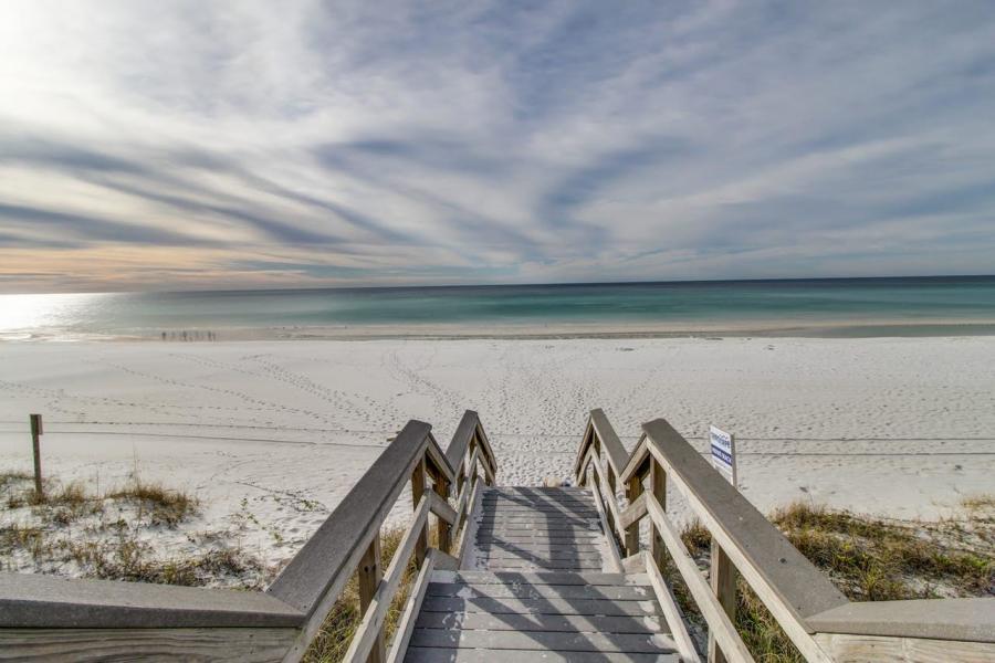 ARIEL DUNES - Residential