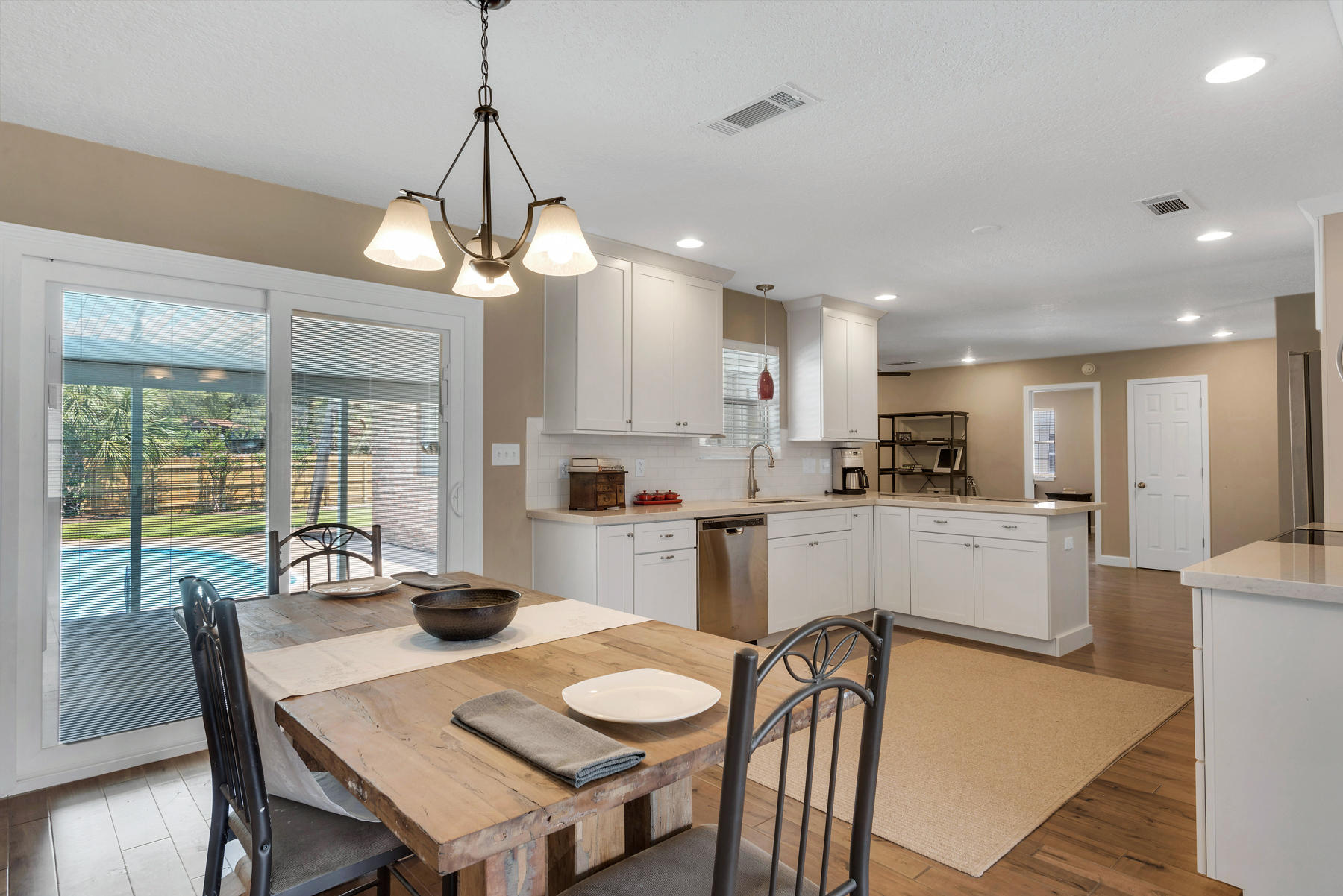 VESTA HEIGHTS 4TH ADDN - Residential