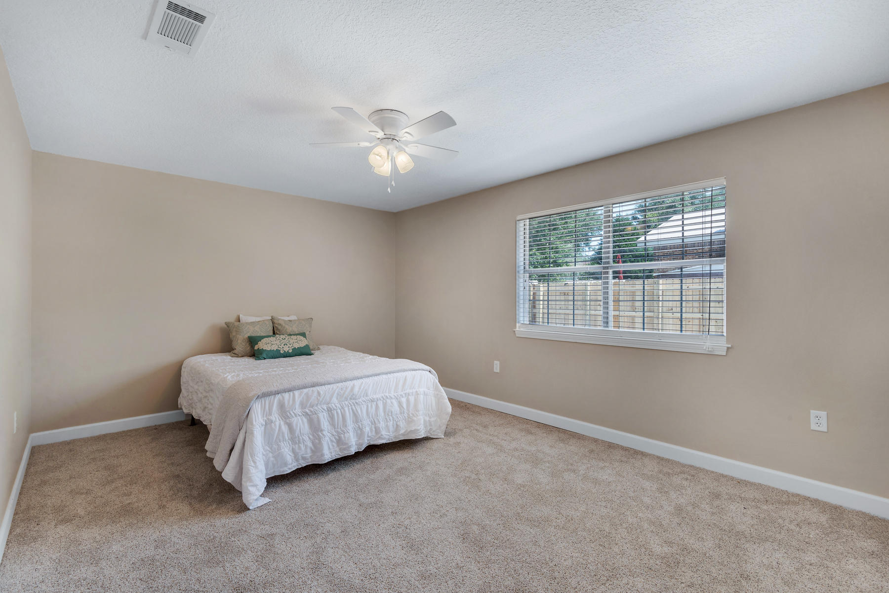 VESTA HEIGHTS 4TH ADDN - Residential