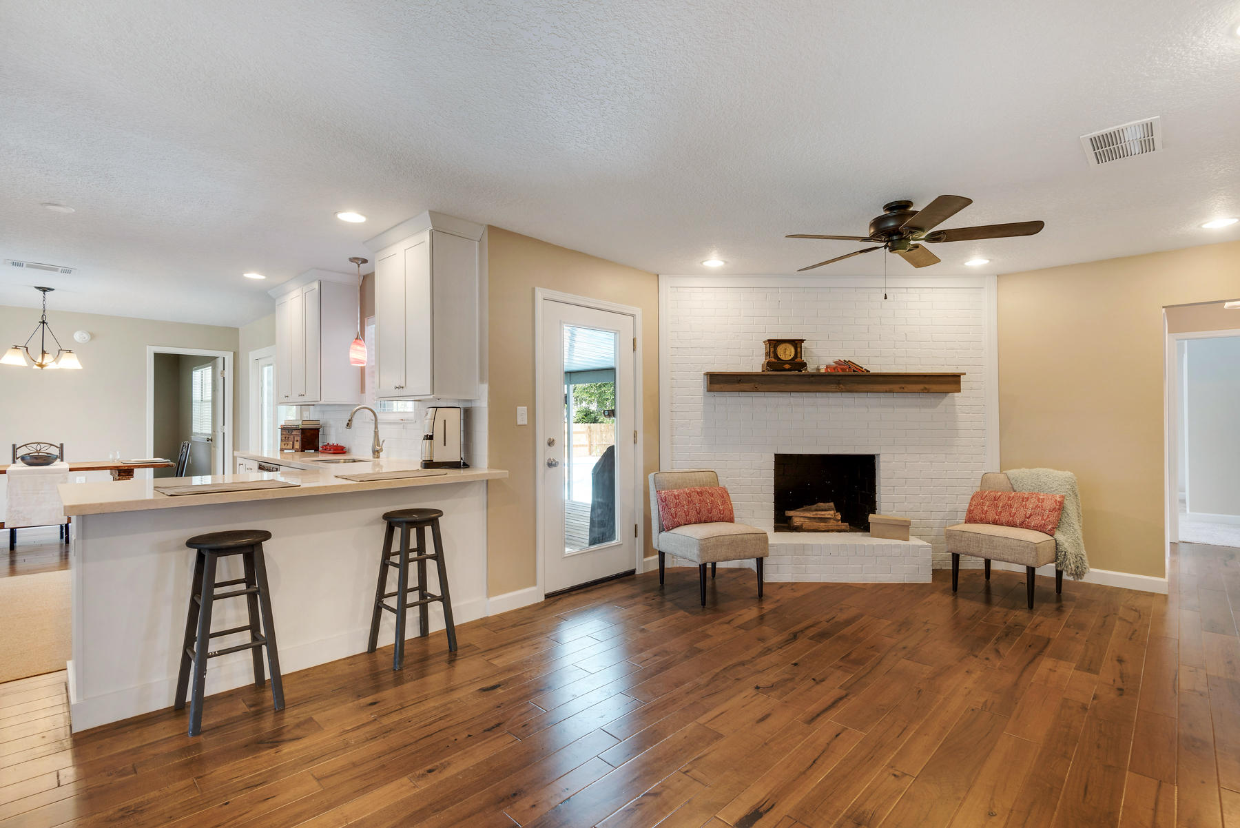 VESTA HEIGHTS 4TH ADDN - Residential