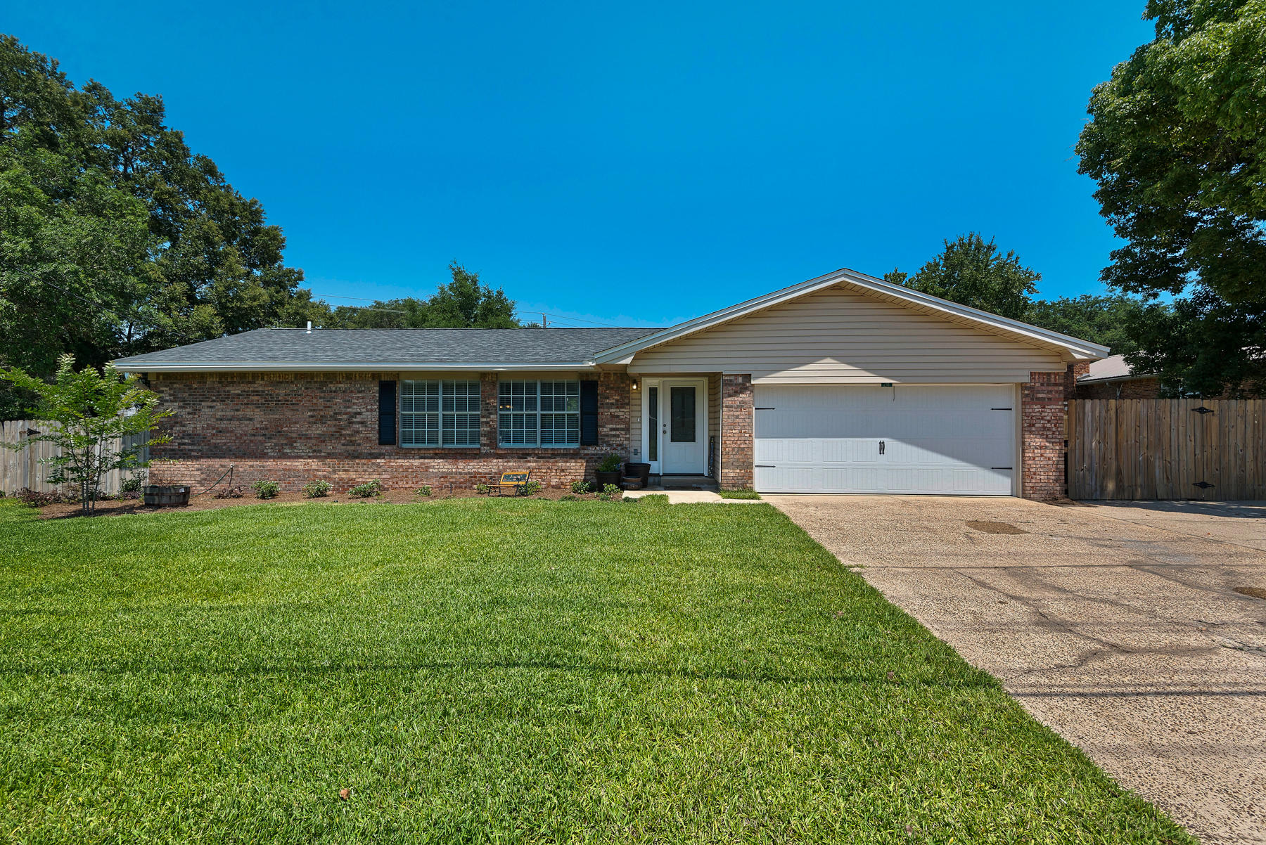 VESTA HEIGHTS 4TH ADDN - Residential