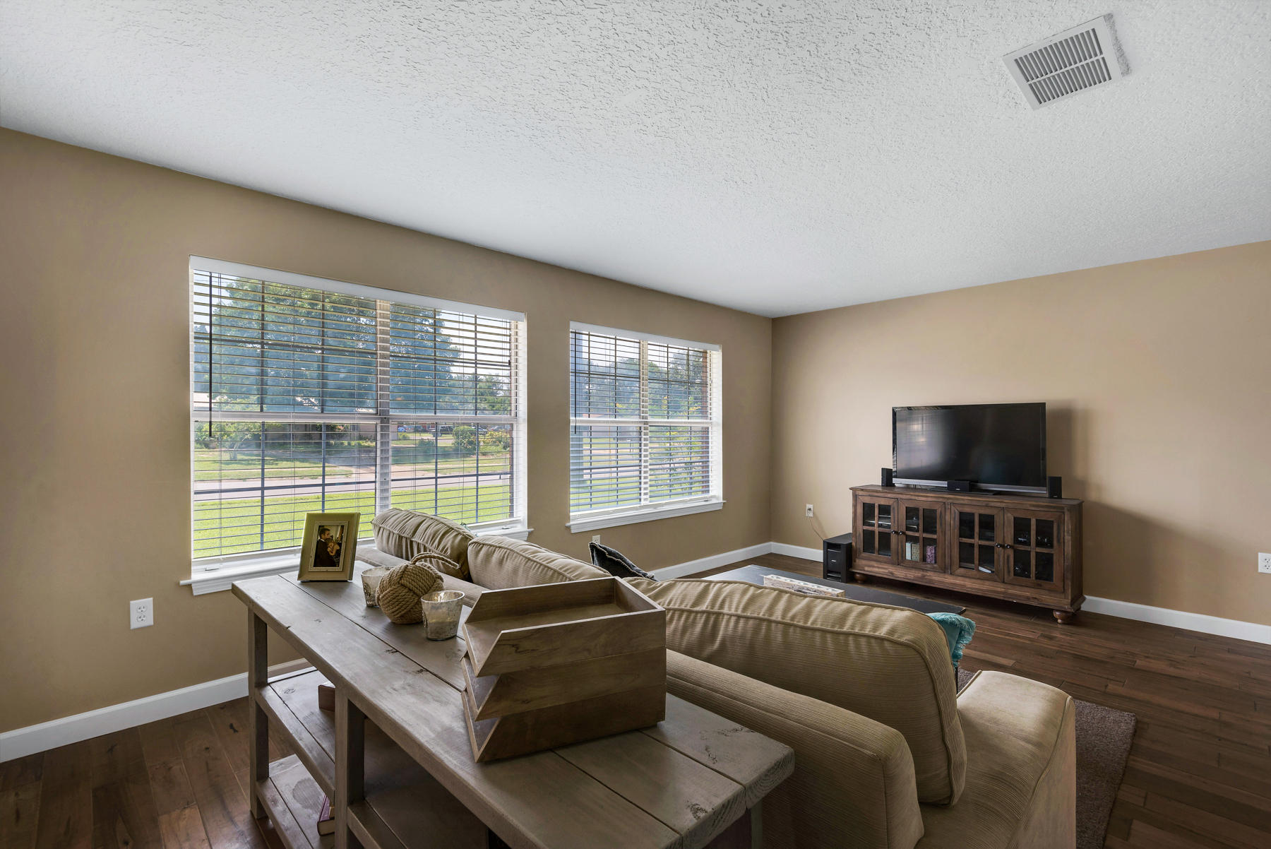 VESTA HEIGHTS 4TH ADDN - Residential