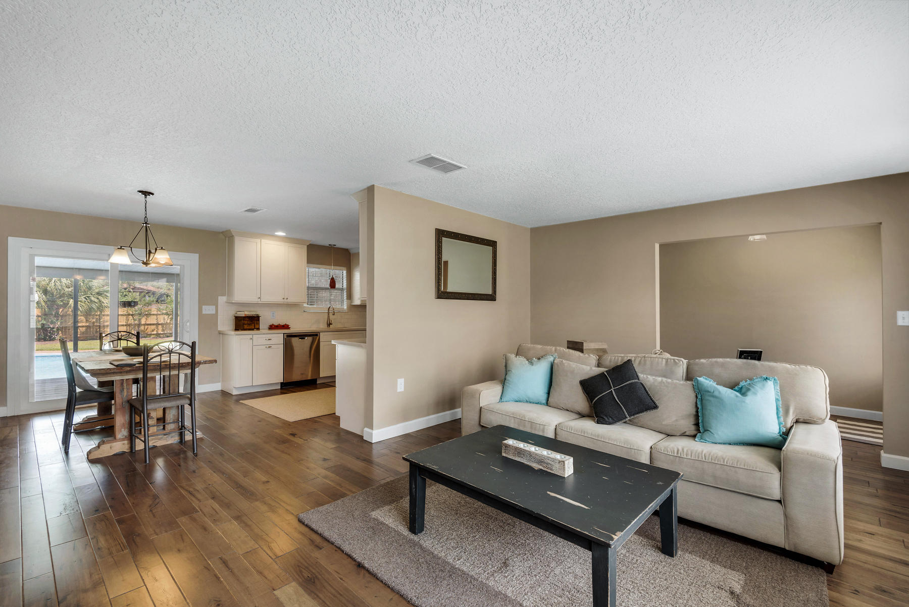 VESTA HEIGHTS 4TH ADDN - Residential