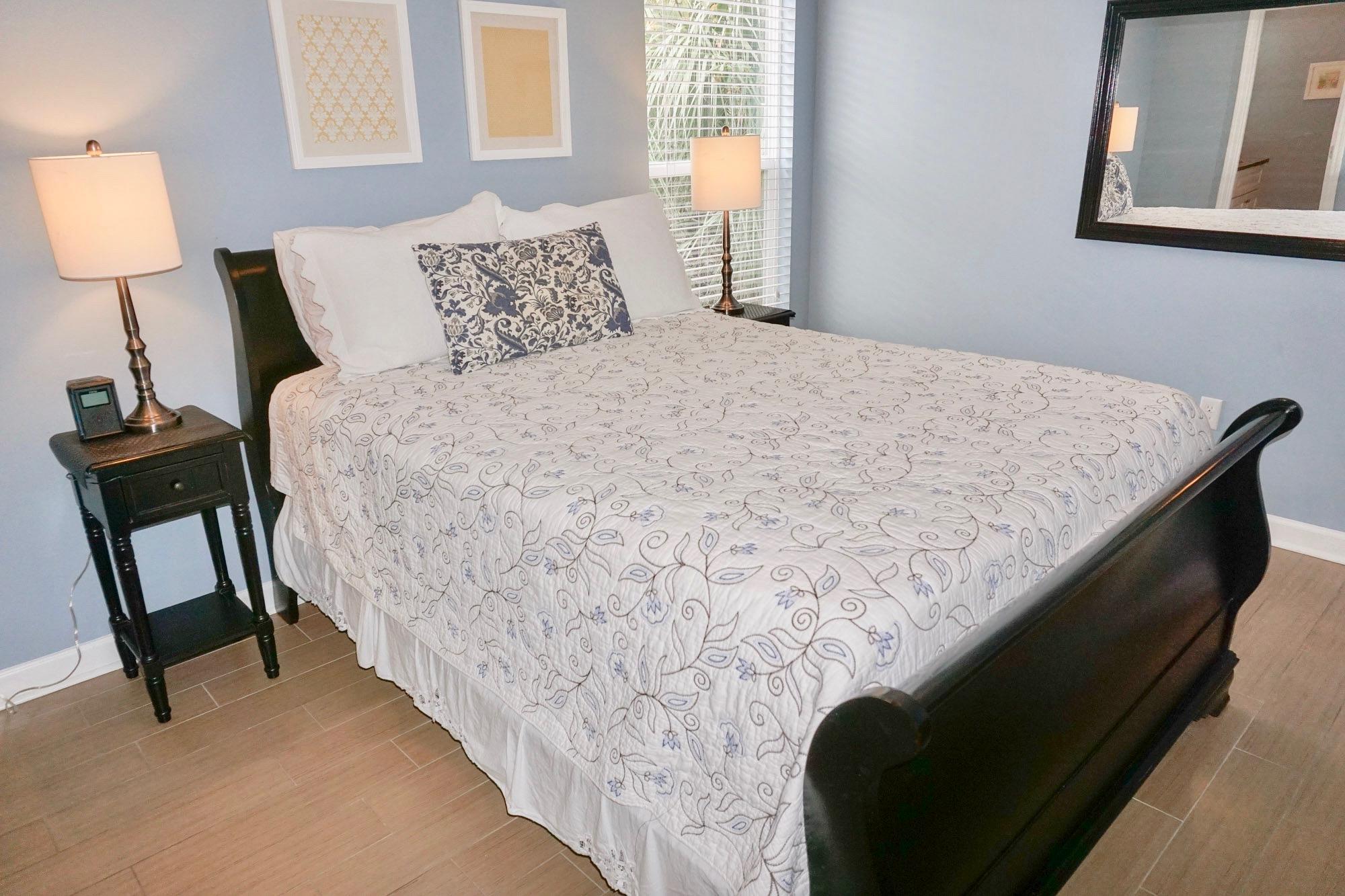 VILLAGES OF CRYSTAL BEACH - Residential