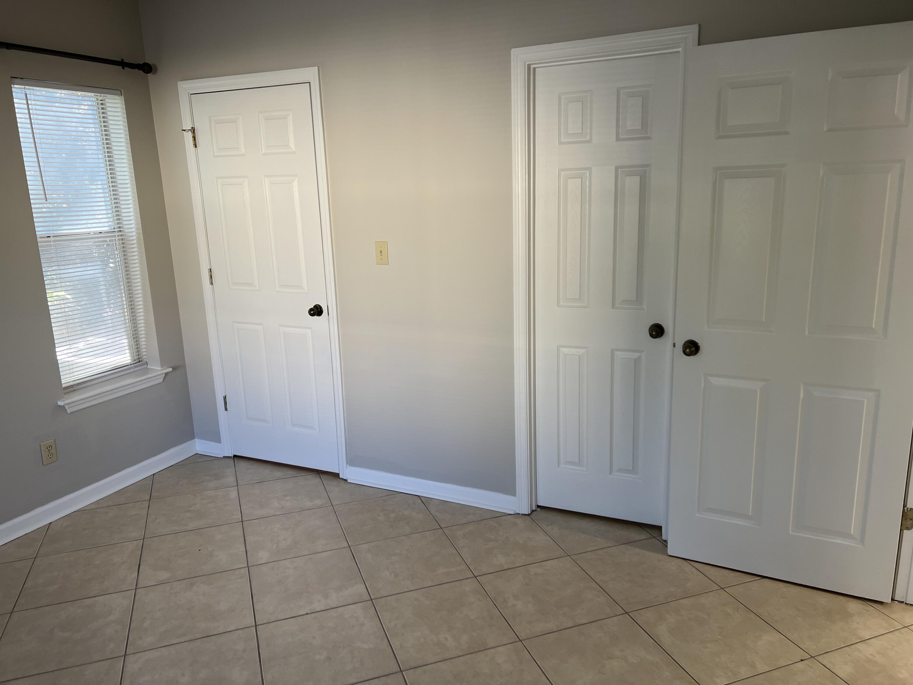 POINTE OF VIEW CONDO - Residential Lease