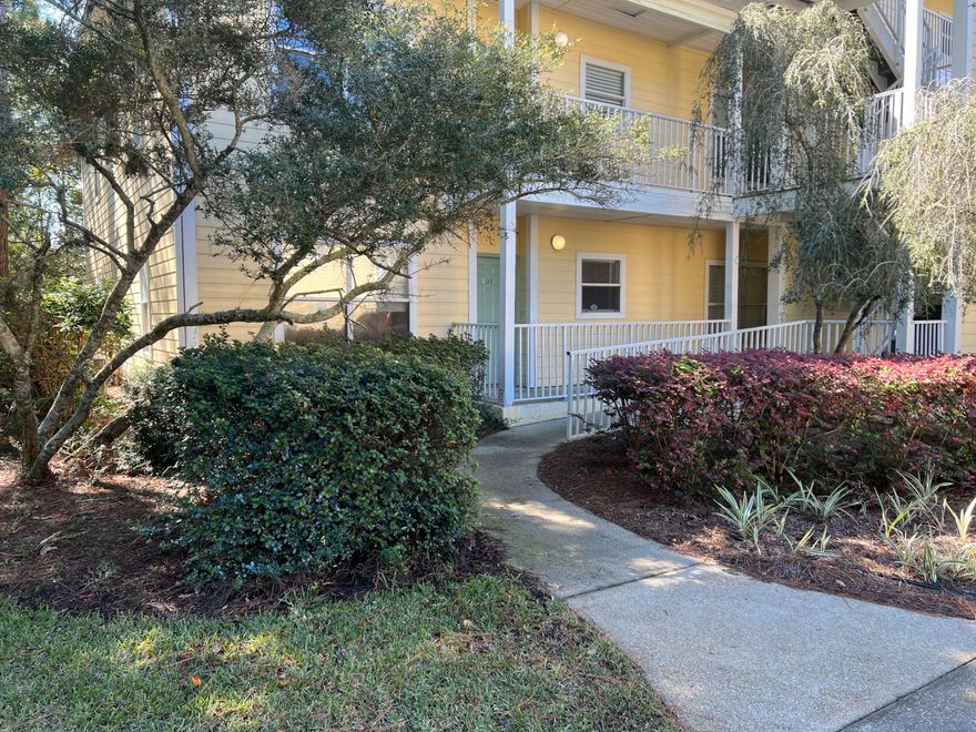 This cozy first floor condo is located -1/4 mile east of Sandestin Beach Resort, within moments of shopping, restaurants, and the beach! Relax at the pool or burn off some steam at the fitness center. Stainless steel appliances and new paint! Sewer and garbage are included in the rent.