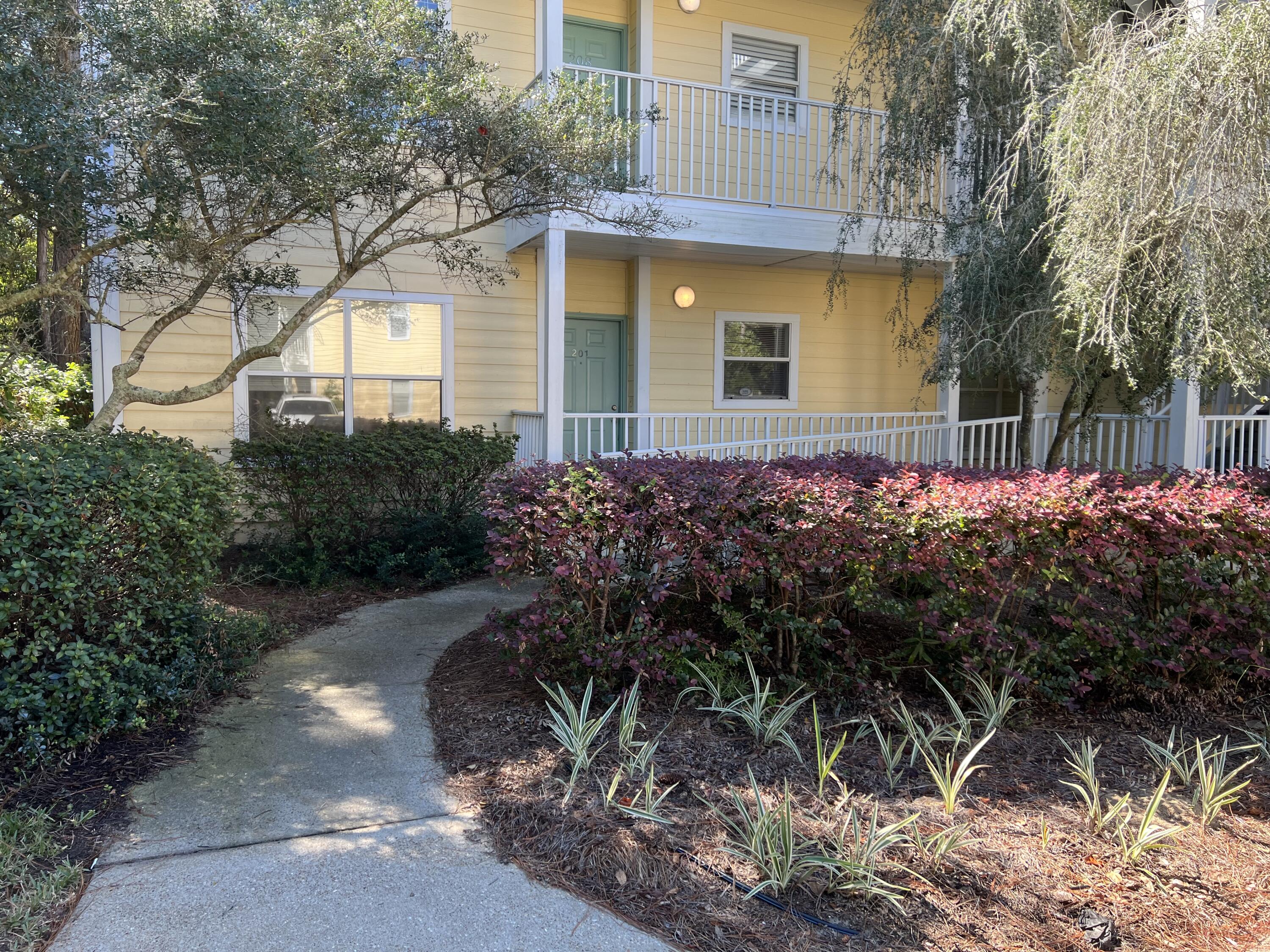 POINTE OF VIEW CONDO - Residential Lease