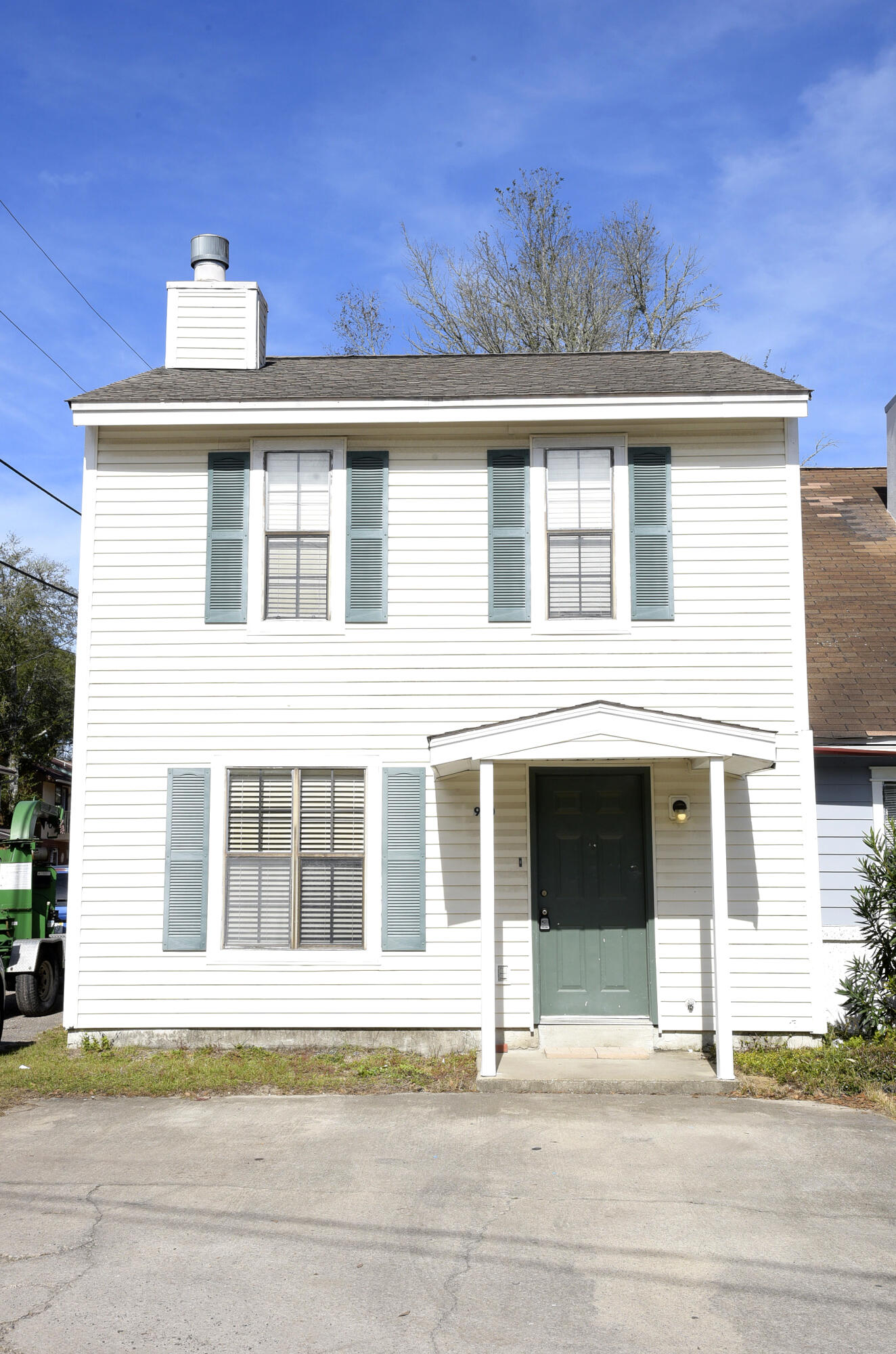 BELL-BROOK ESTATES - Residential Lease