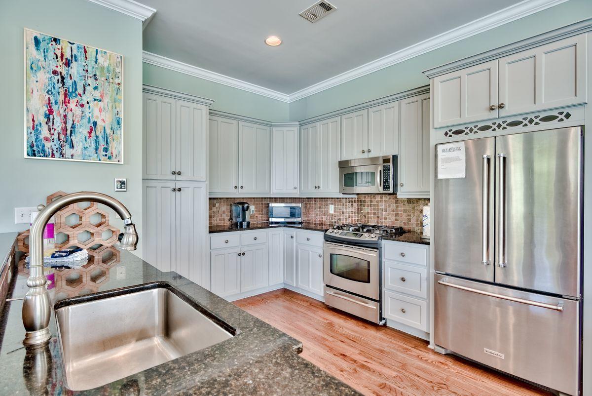 BLUE MOUNTAIN BEACH - Residential