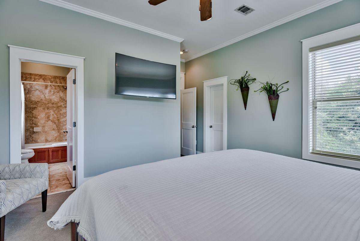 BLUE MOUNTAIN BEACH - Residential