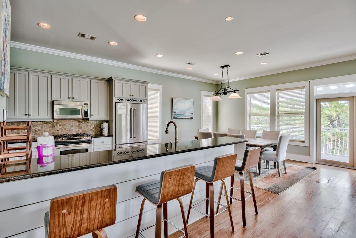 BLUE MOUNTAIN BEACH - Residential