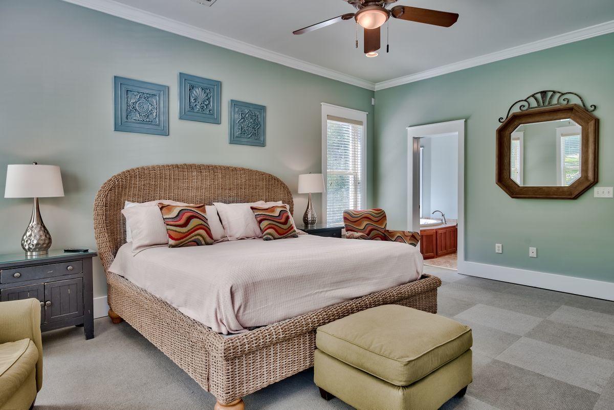 BLUE MOUNTAIN BEACH - Residential