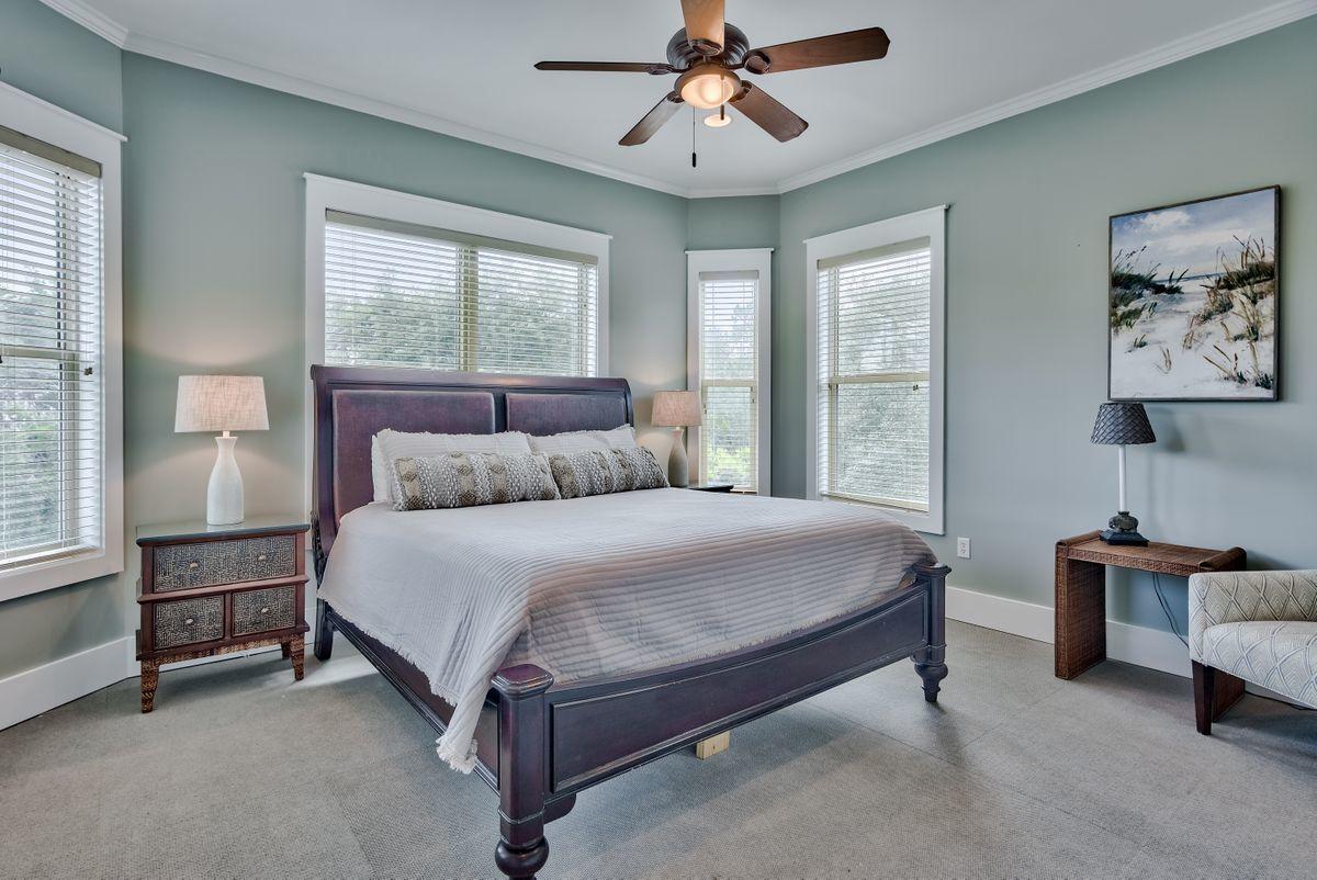 BLUE MOUNTAIN BEACH - Residential