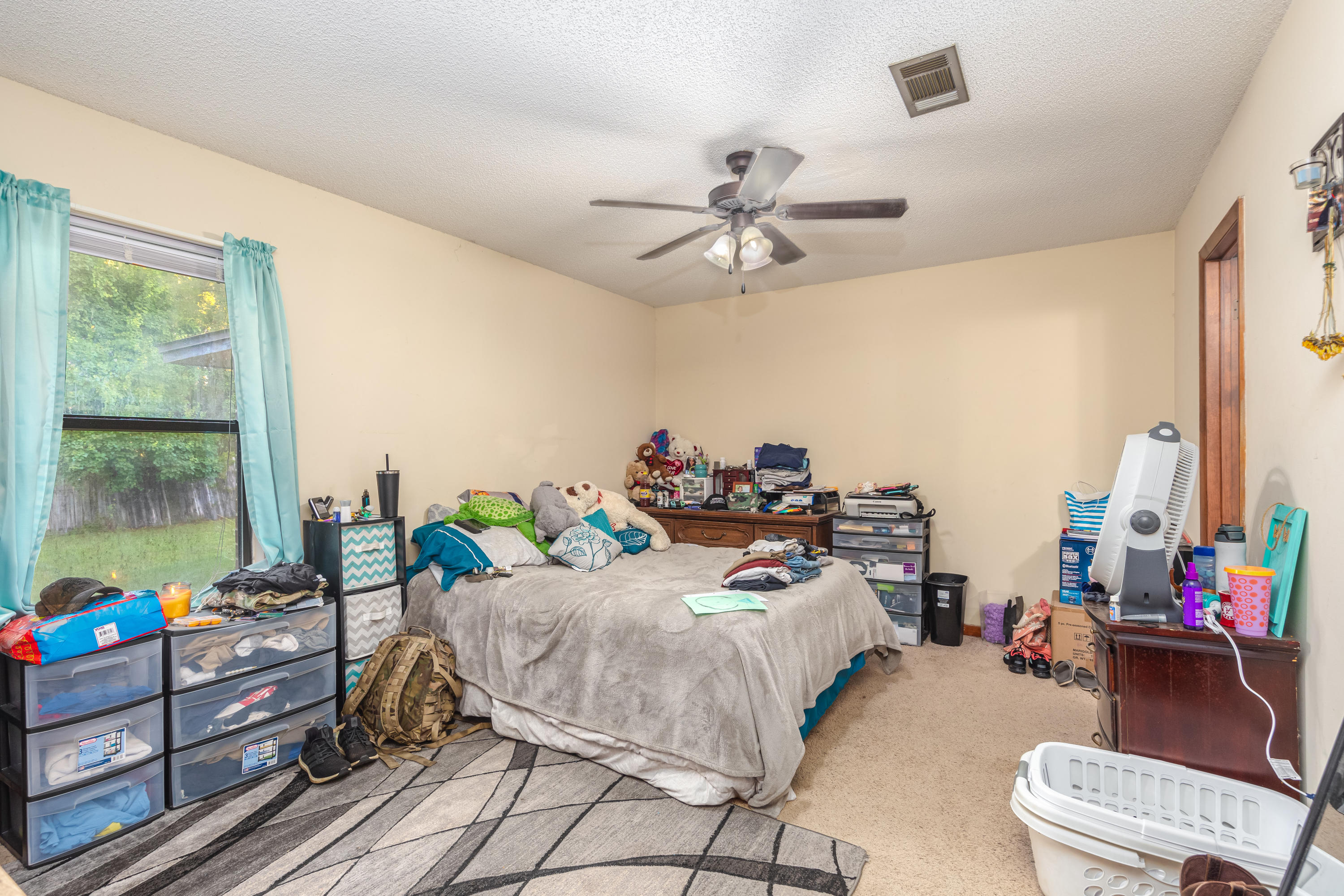 CHATEAU PRES DE LA MER - Residential