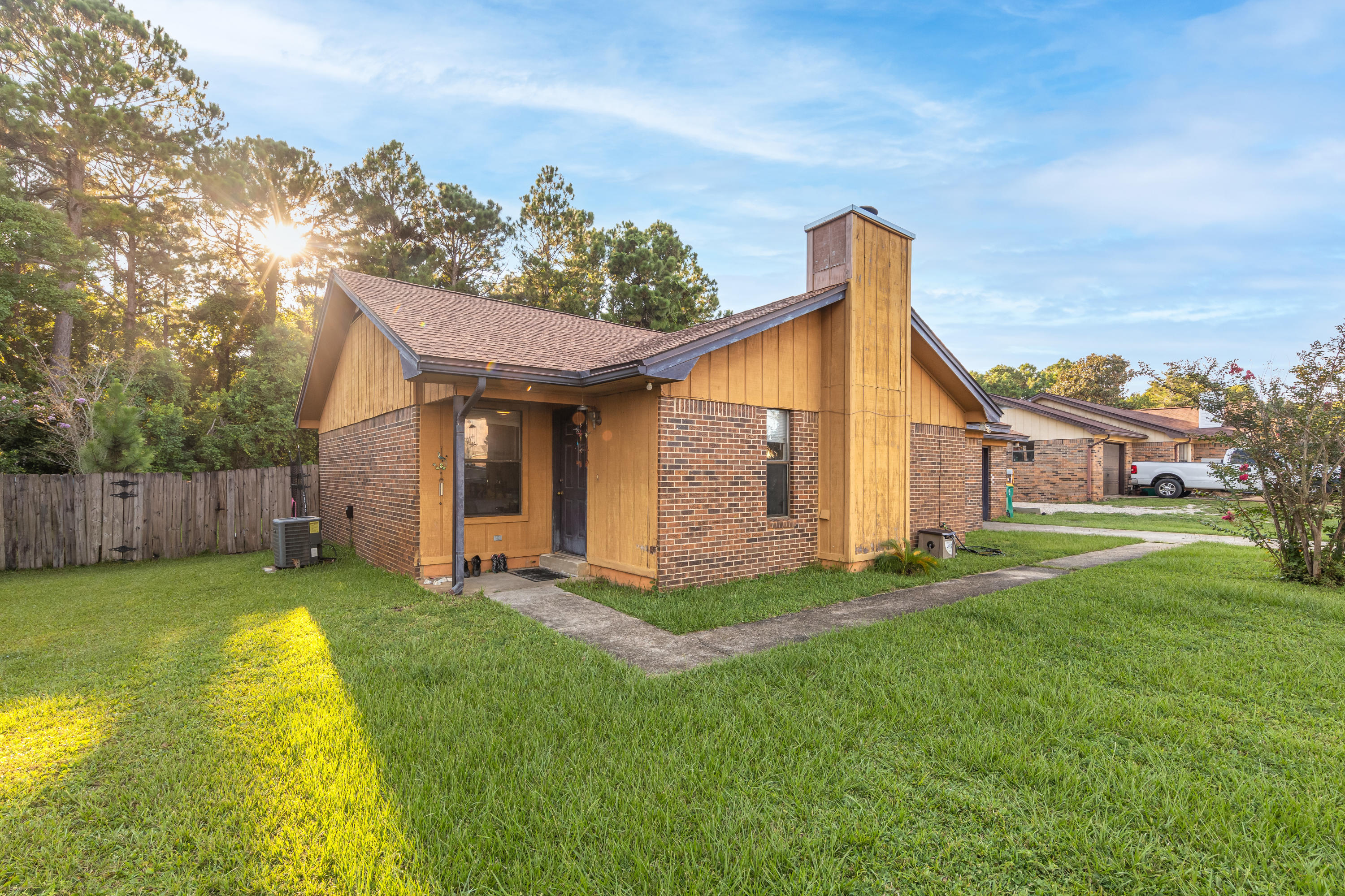 CHATEAU PRES DE LA MER - Residential