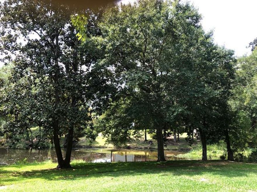 Amazing home in a great location in Niceville. This home has just undergone a complete makeover inside and out. 4 levels of living space with fresh paint, new carpet, flooring, landscaping. Foyer and front hall lead to guest bath, man cave/entertainment room and to the screen in porch that overlooks the large lawn and private lake. Step up into the spacious Living room and Dining room with their wood floors . Kitchen with new counter tops, paint, new stainless stove and matching appliances. 3rd floor has all new flooring and carpet, along with new paint and a new master bath that features a towel warmer. Back to the foyer and down to the freshly painted play room, office and laundry. New sprinkler system and landscaping in the back yard, leads to private lake and new seawall. Check out