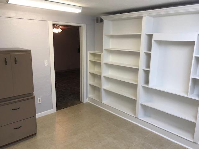 PINE LAKE S/D - Residential