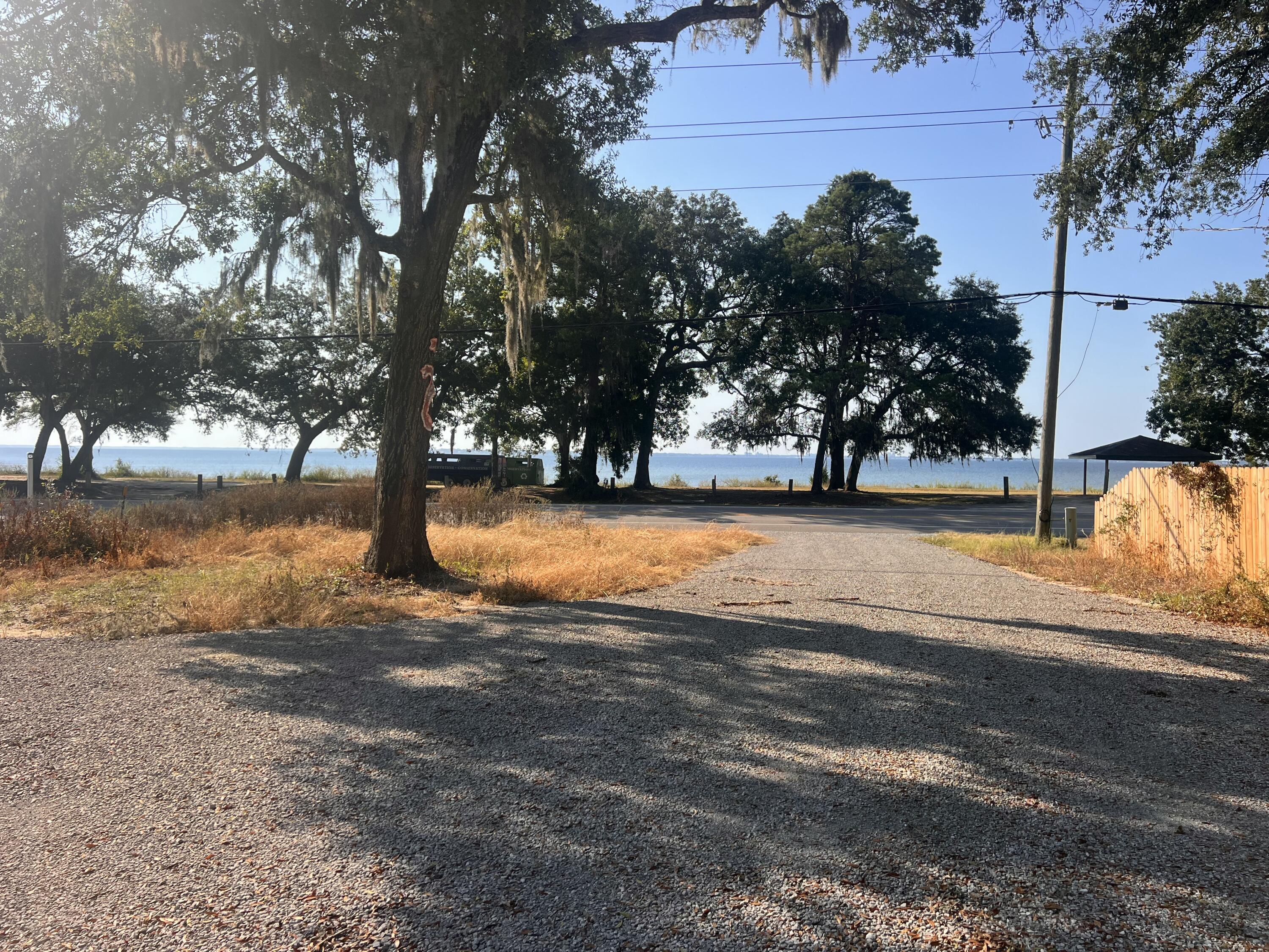 TRI Village - Land