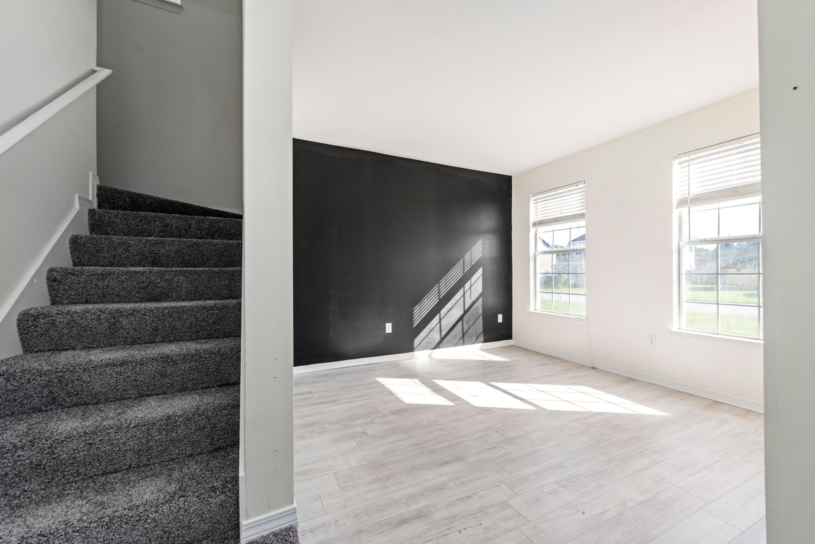 SANDY RIDGE ESTATES - Residential