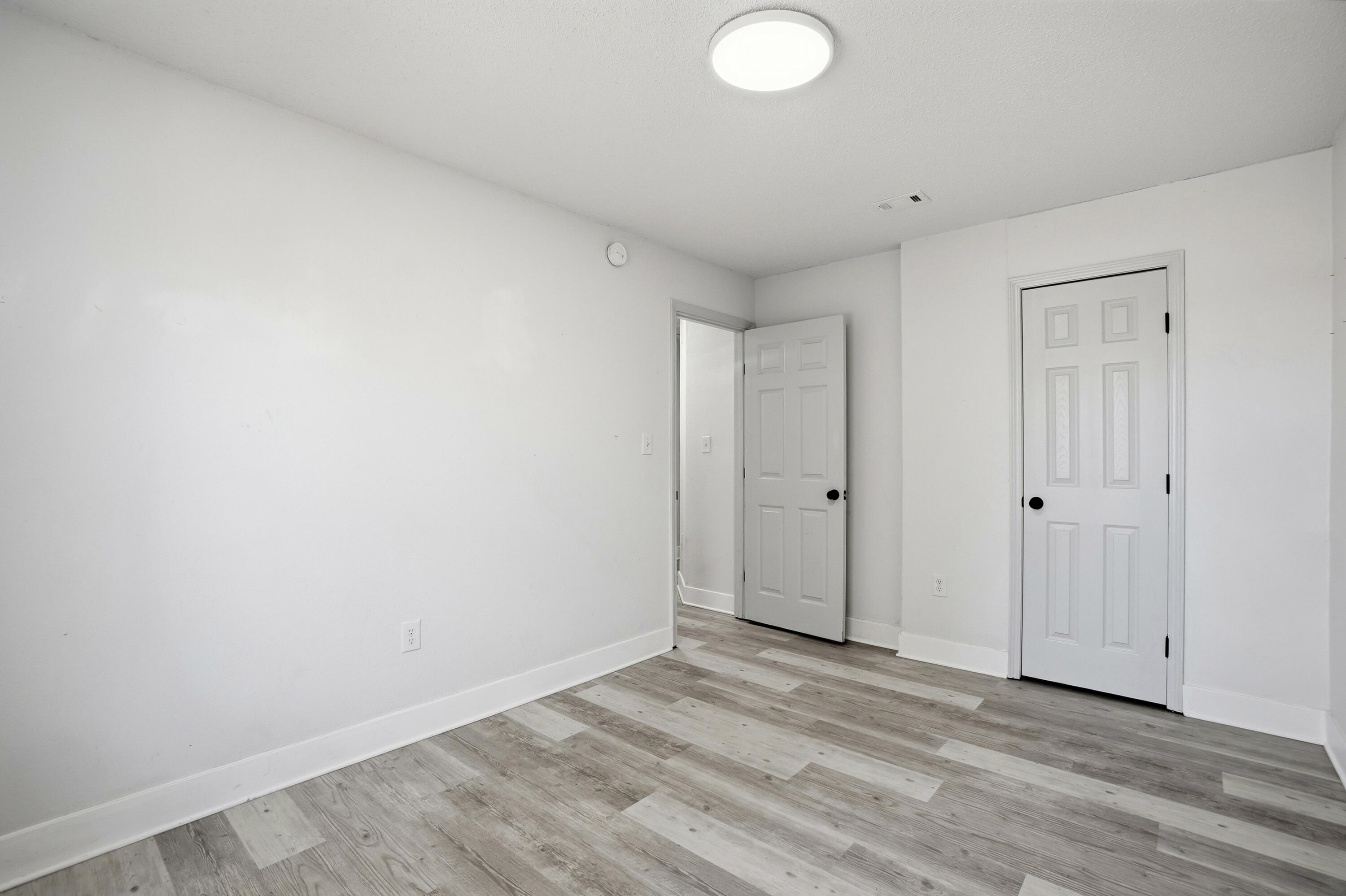 PEPPERTREE T/H - Residential