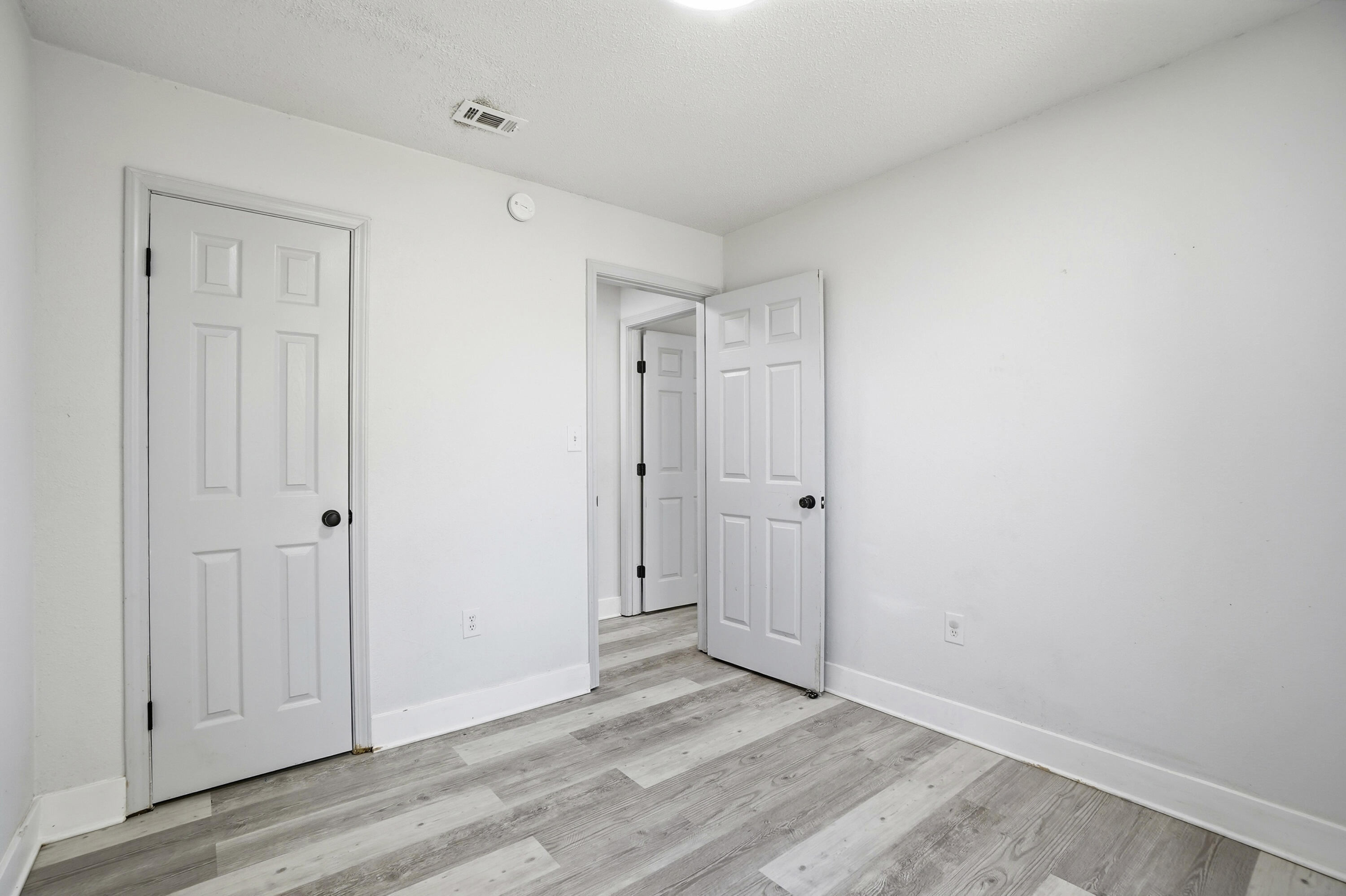 PEPPERTREE T/H - Residential