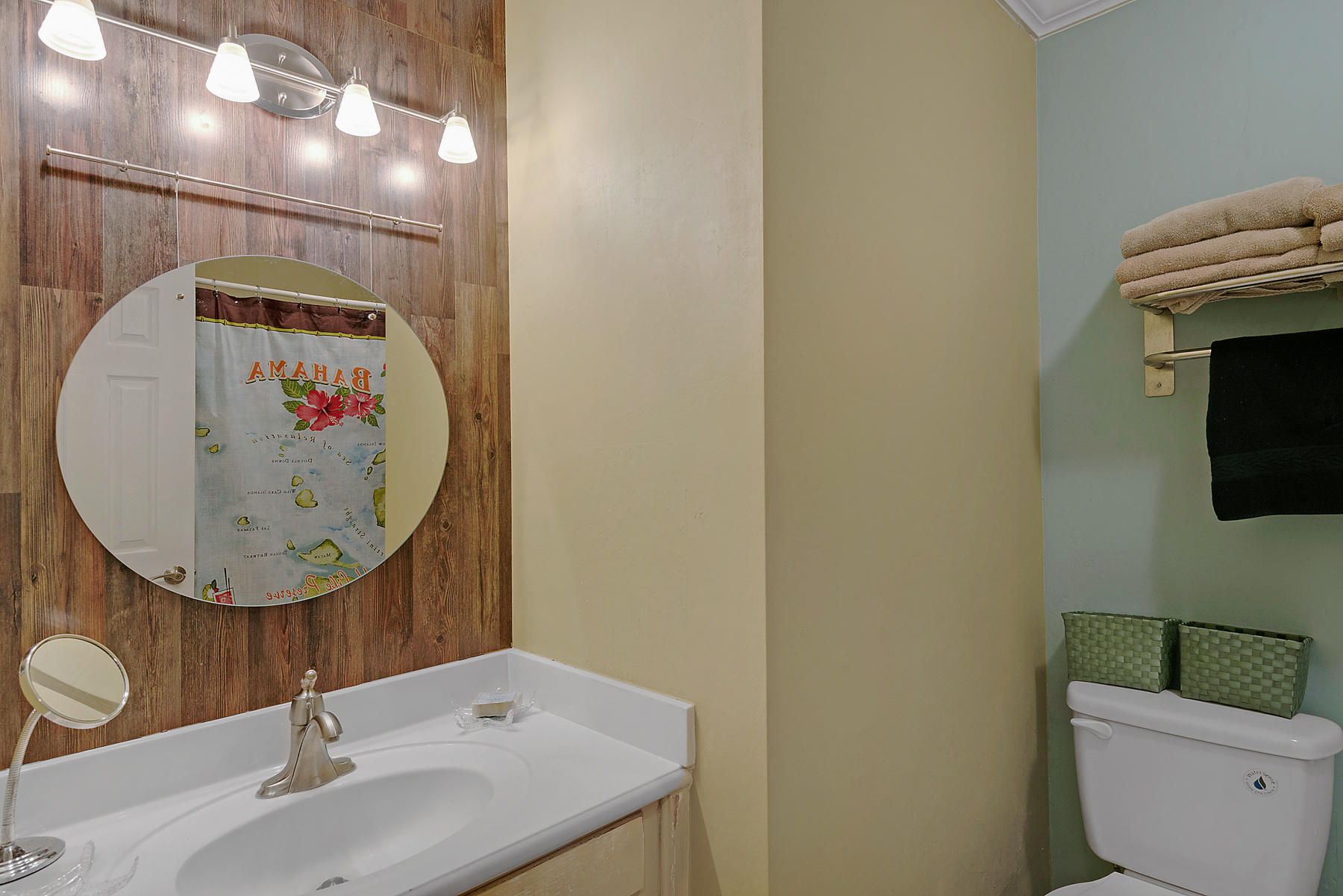 RIVIERA BEACH 1ST ADDN - Residential