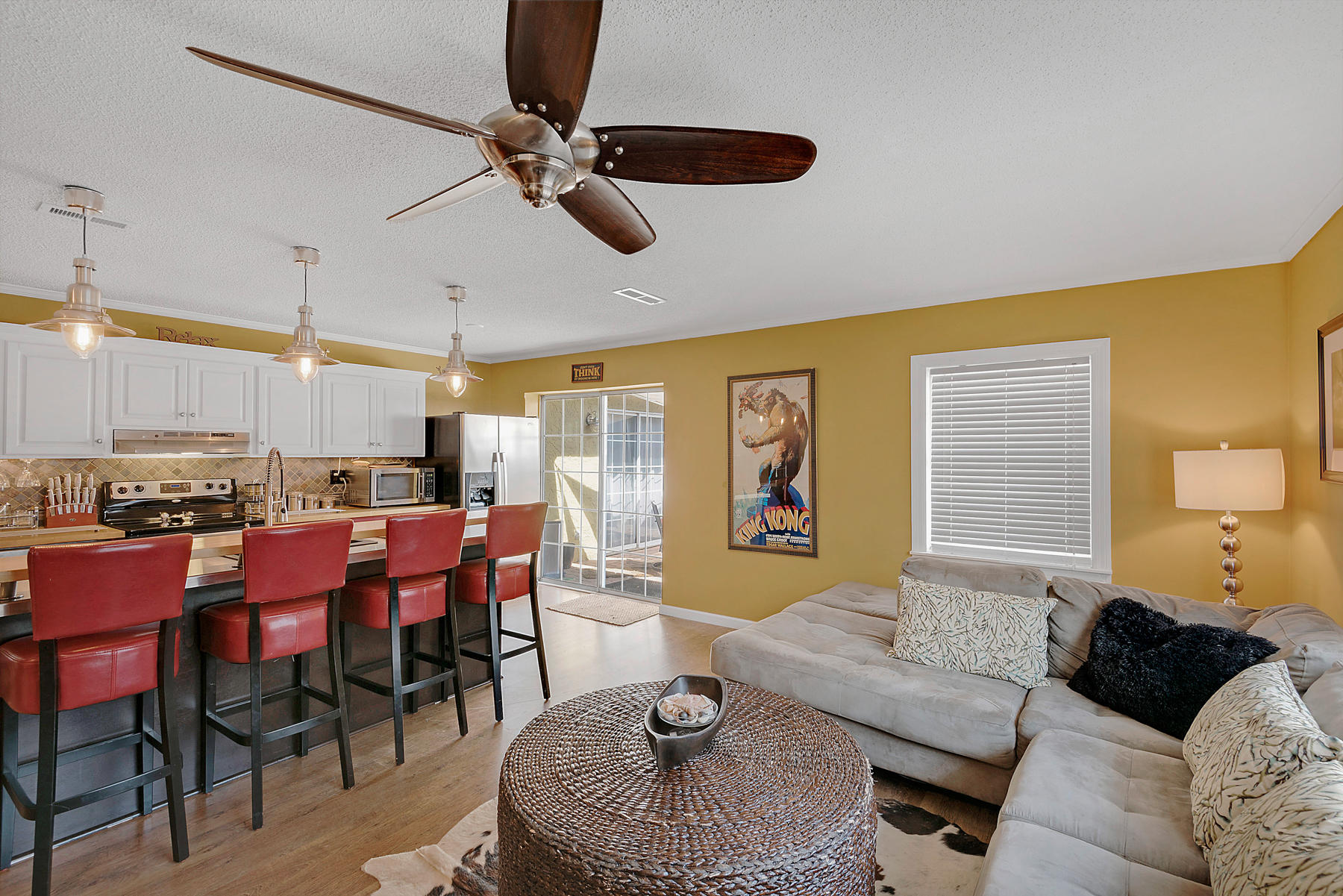 RIVIERA BEACH 1ST ADDN - Residential