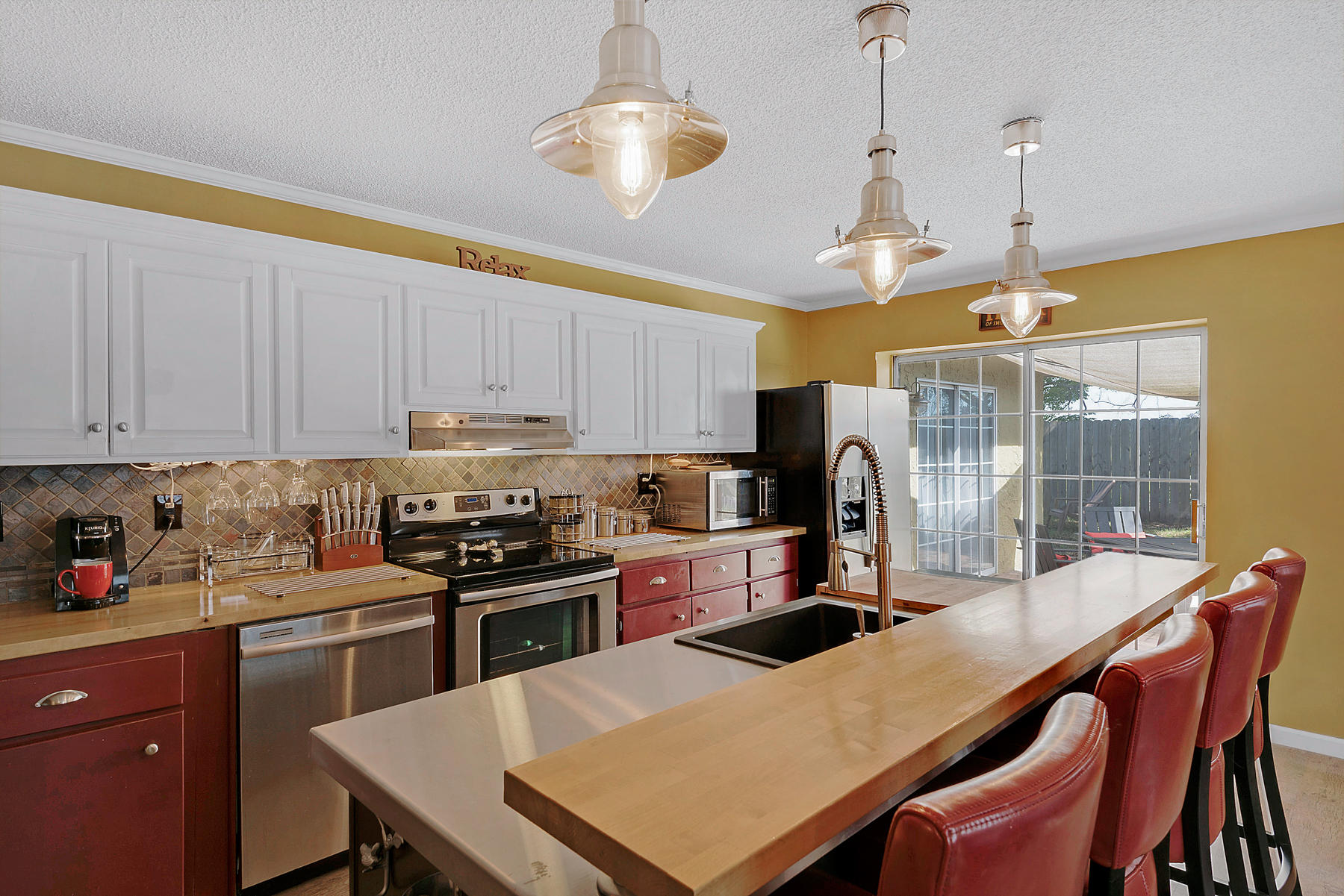 RIVIERA BEACH 1ST ADDN - Residential