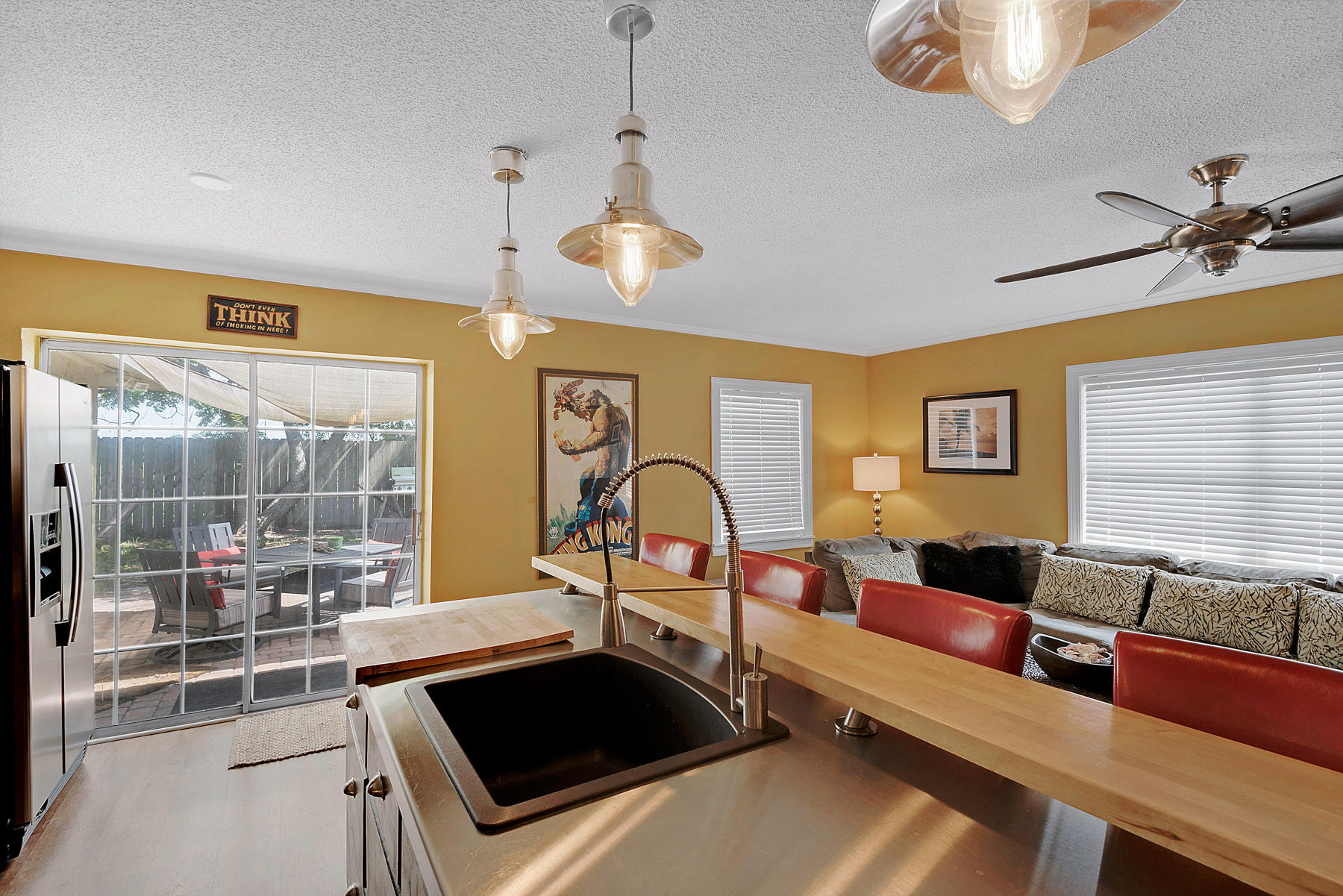 RIVIERA BEACH 1ST ADDN - Residential