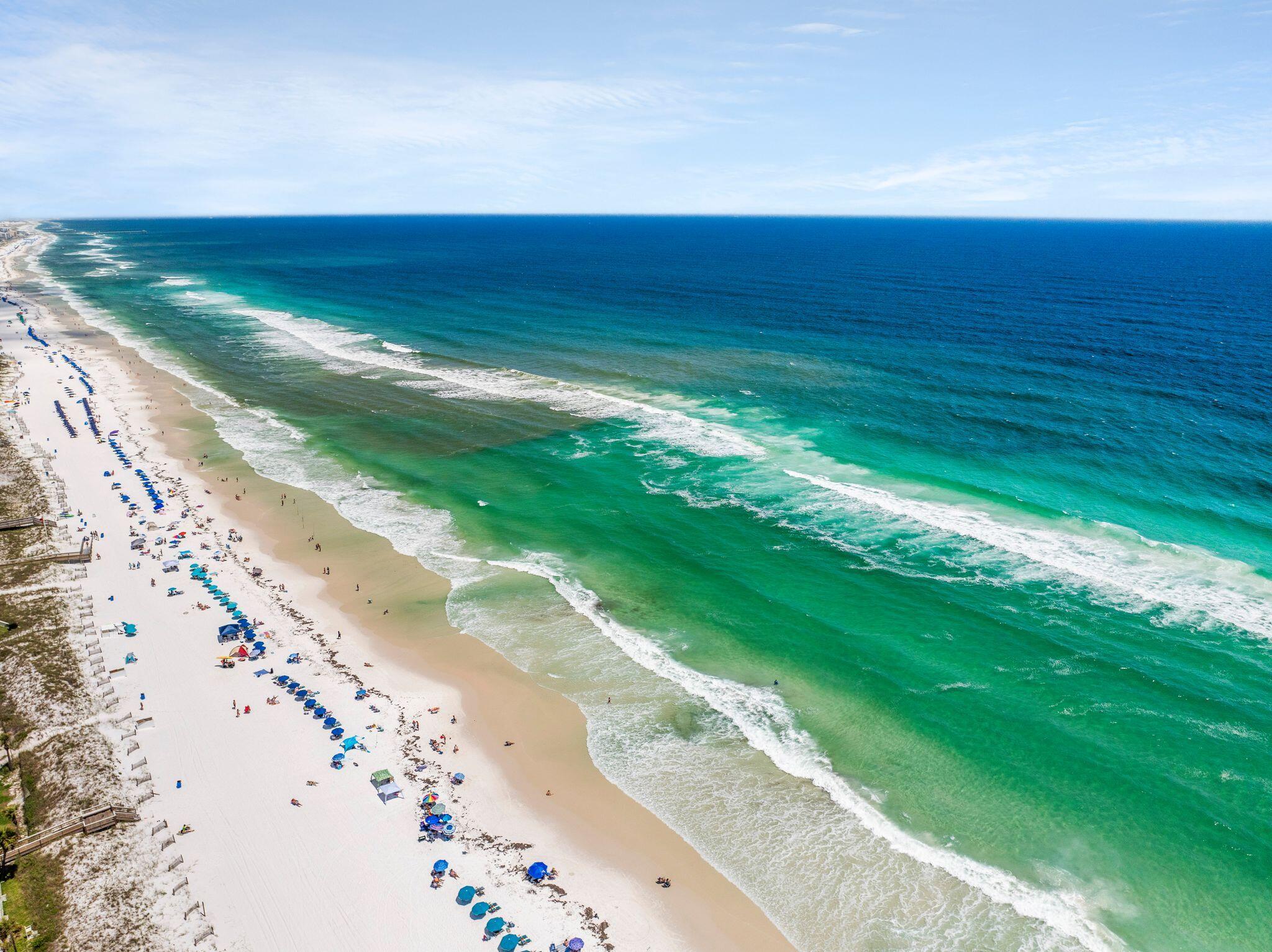 EL MATADOR CONDO - Residential