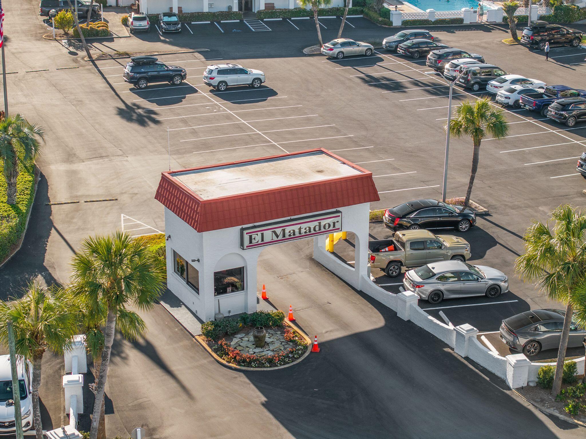 EL MATADOR CONDO - Residential