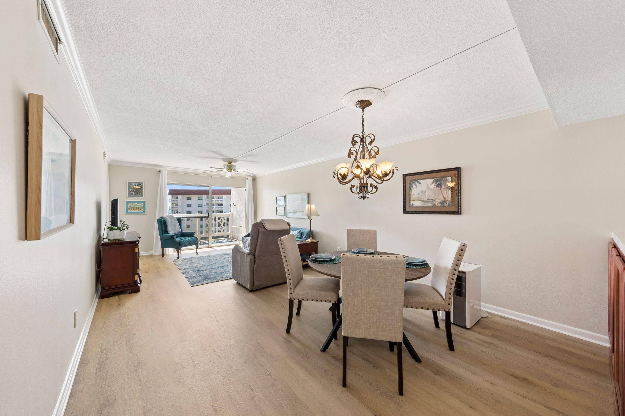 EL MATADOR CONDO - Residential