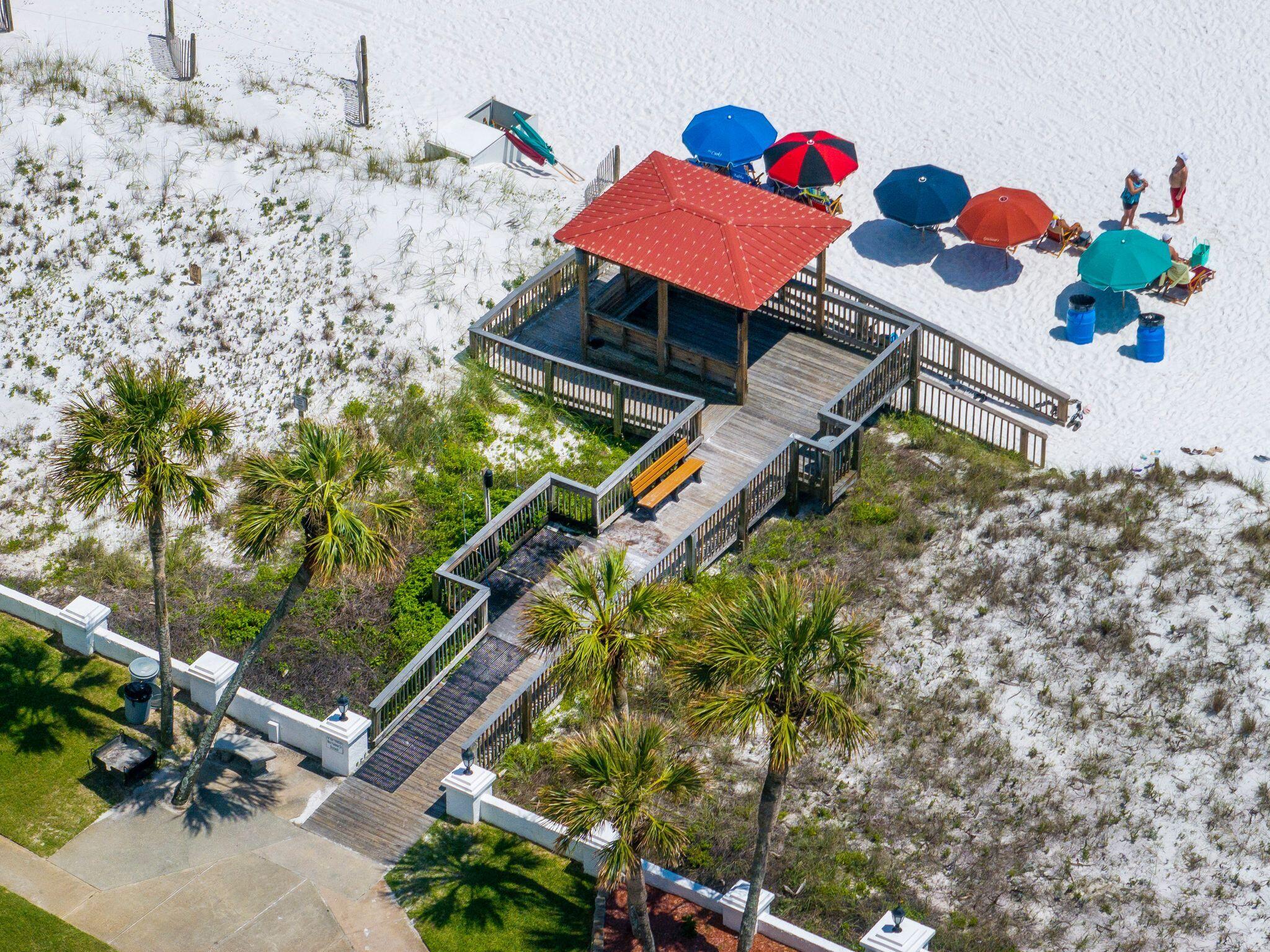 EL MATADOR CONDO - Residential