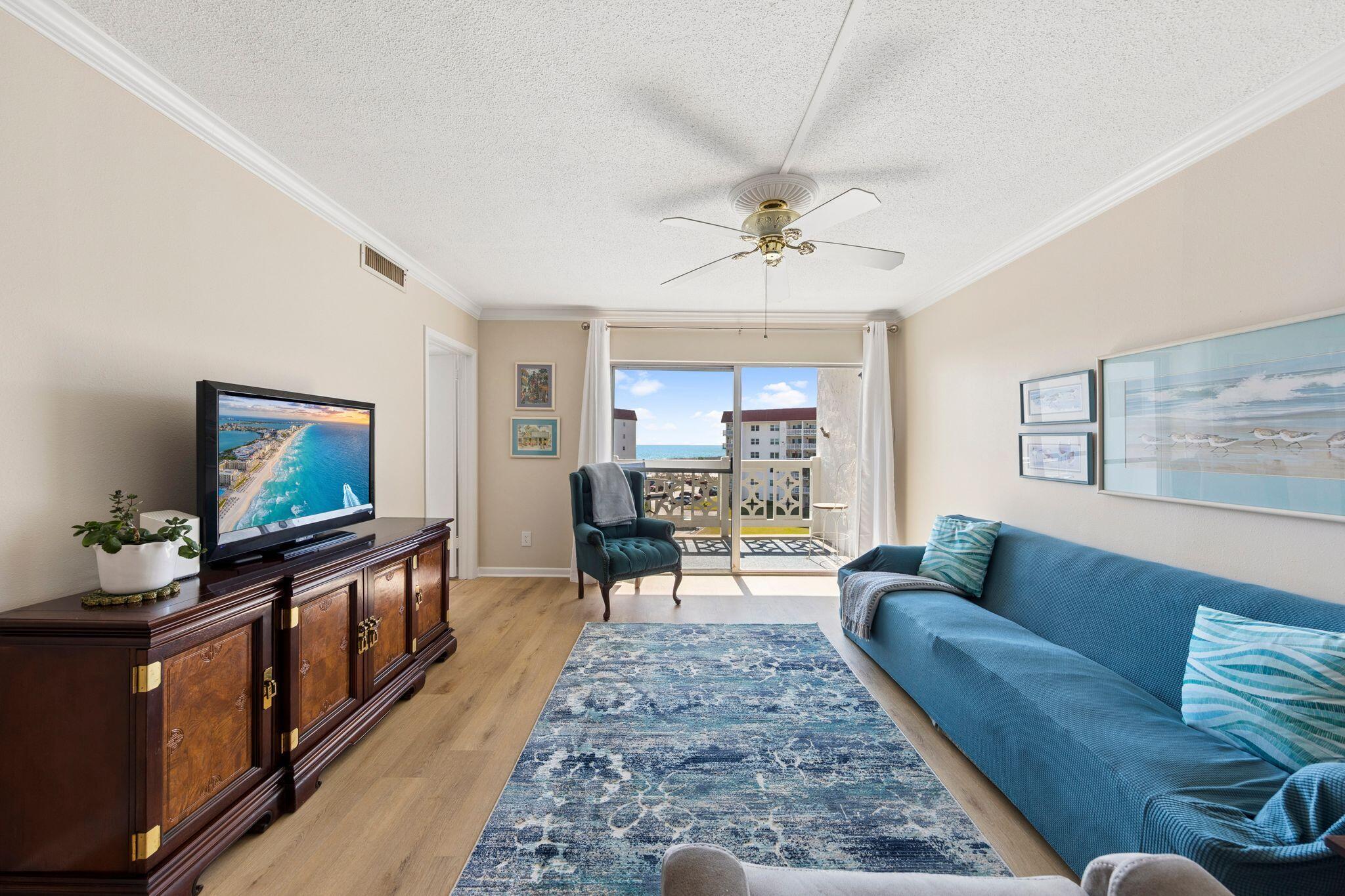 EL MATADOR CONDO - Residential