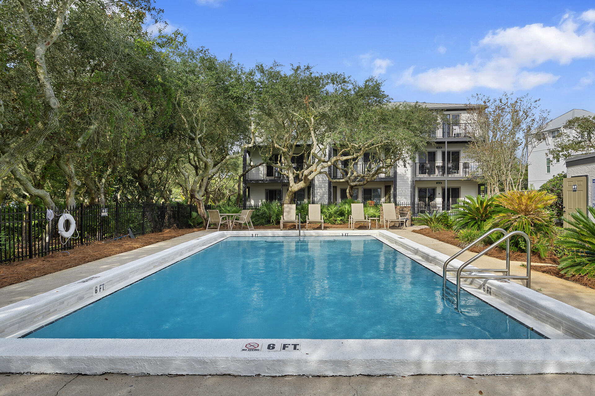 INLET DUNES CONDO PH 1 - Residential