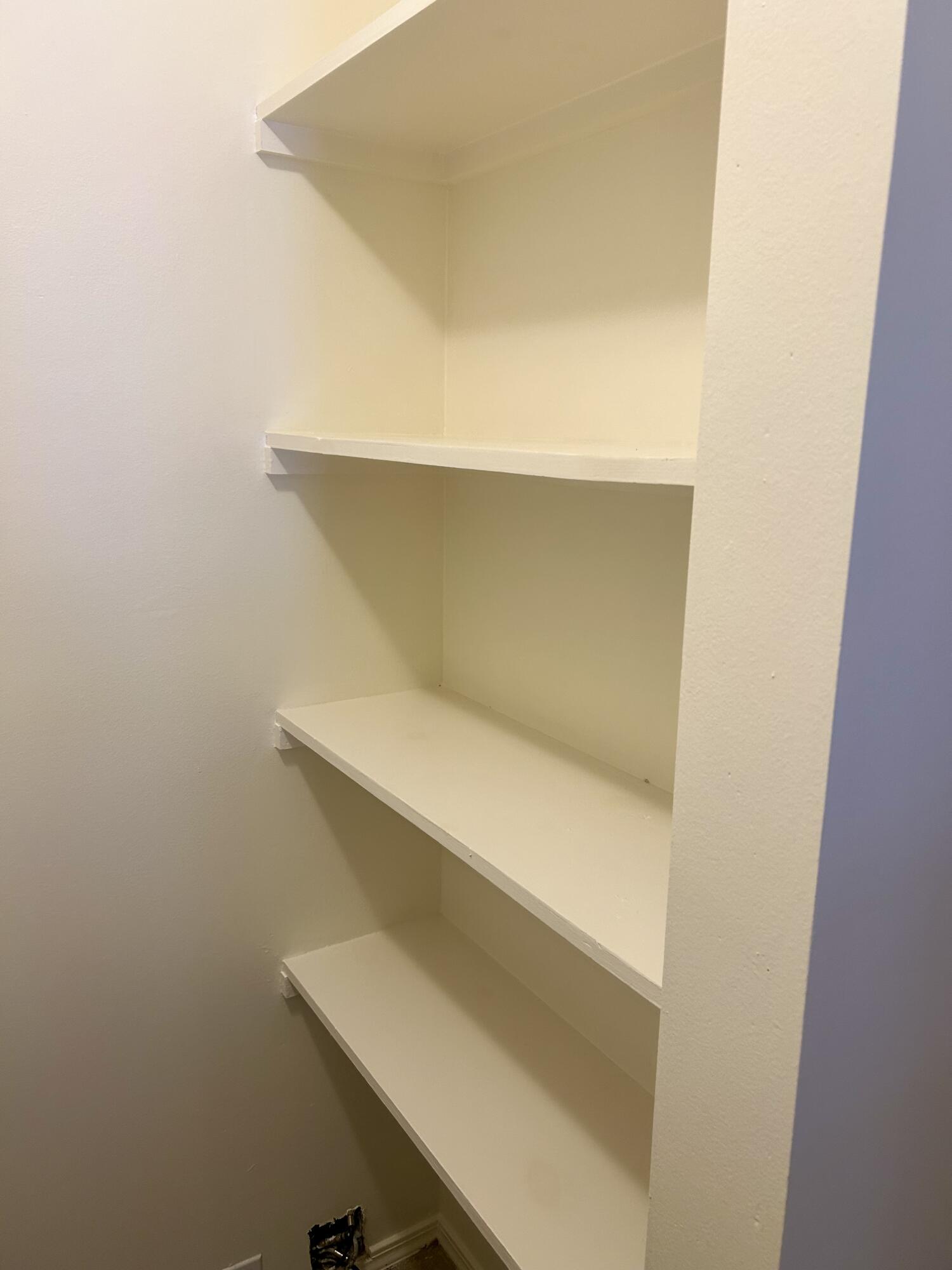 SHAY LIN T/H - Residential Lease