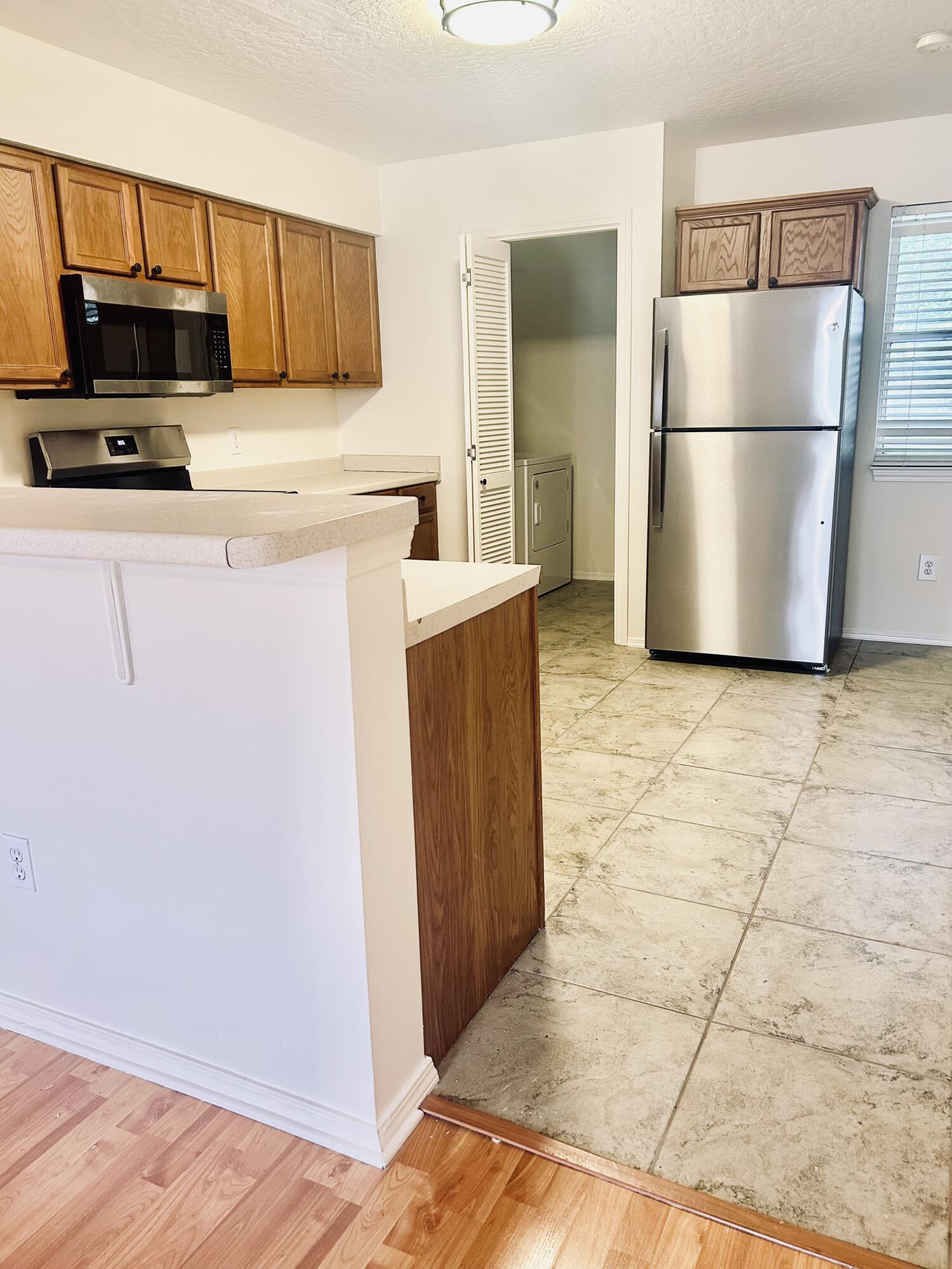 SHAY LIN T/H - Residential Lease