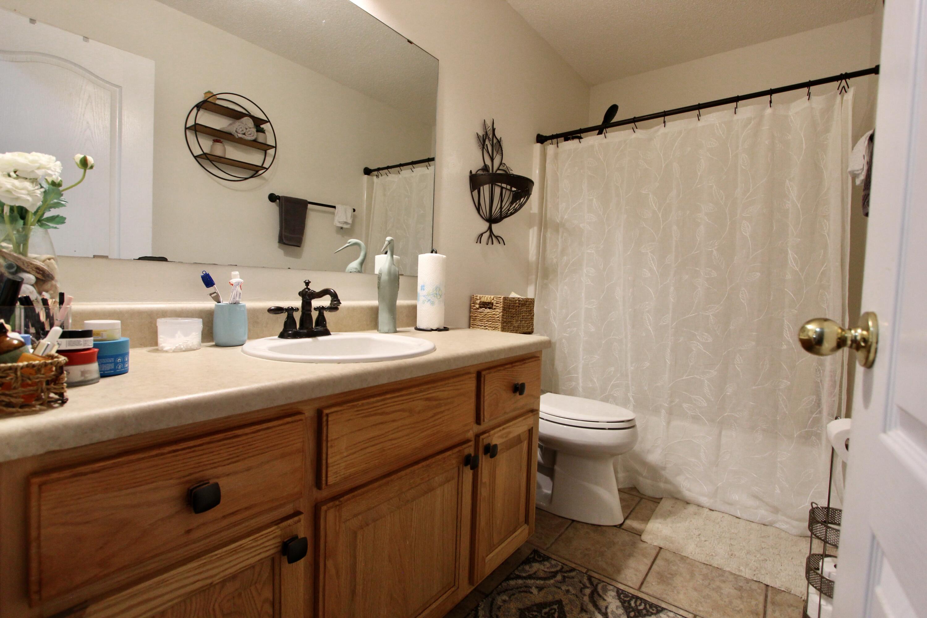 FOX VALLEY - Residential Lease