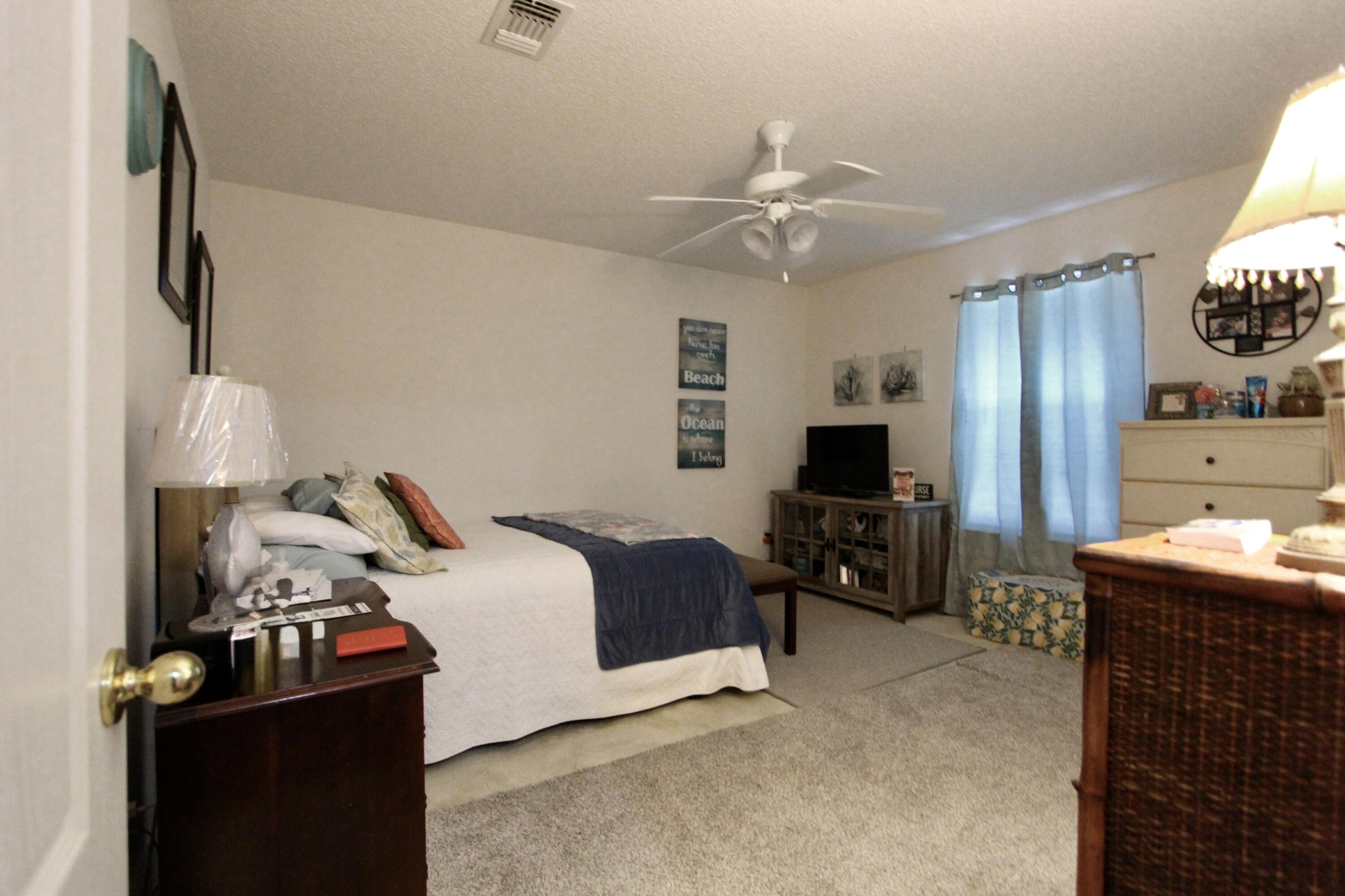 FOX VALLEY - Residential Lease