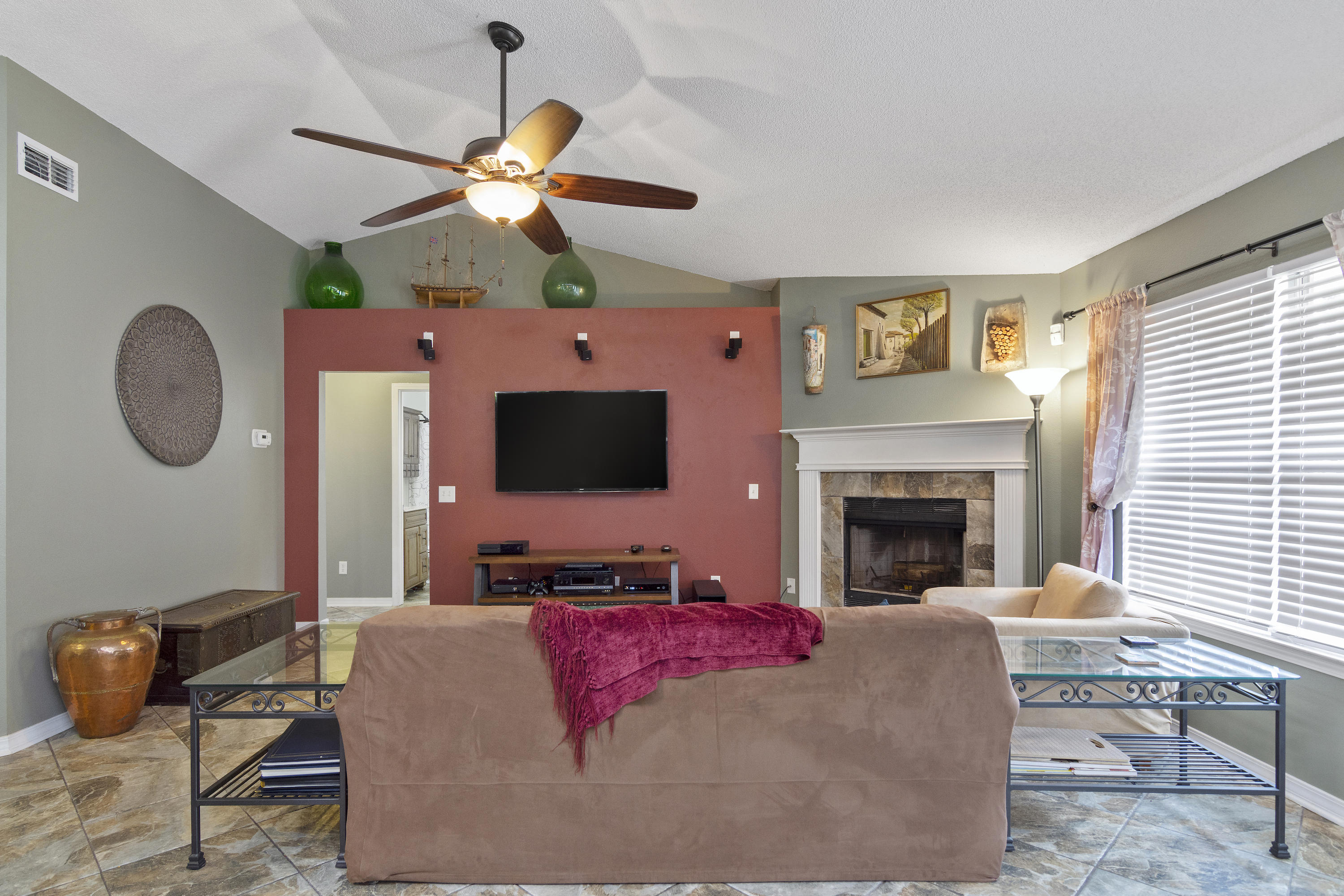 HOLLEY BY THE SEA - Residential