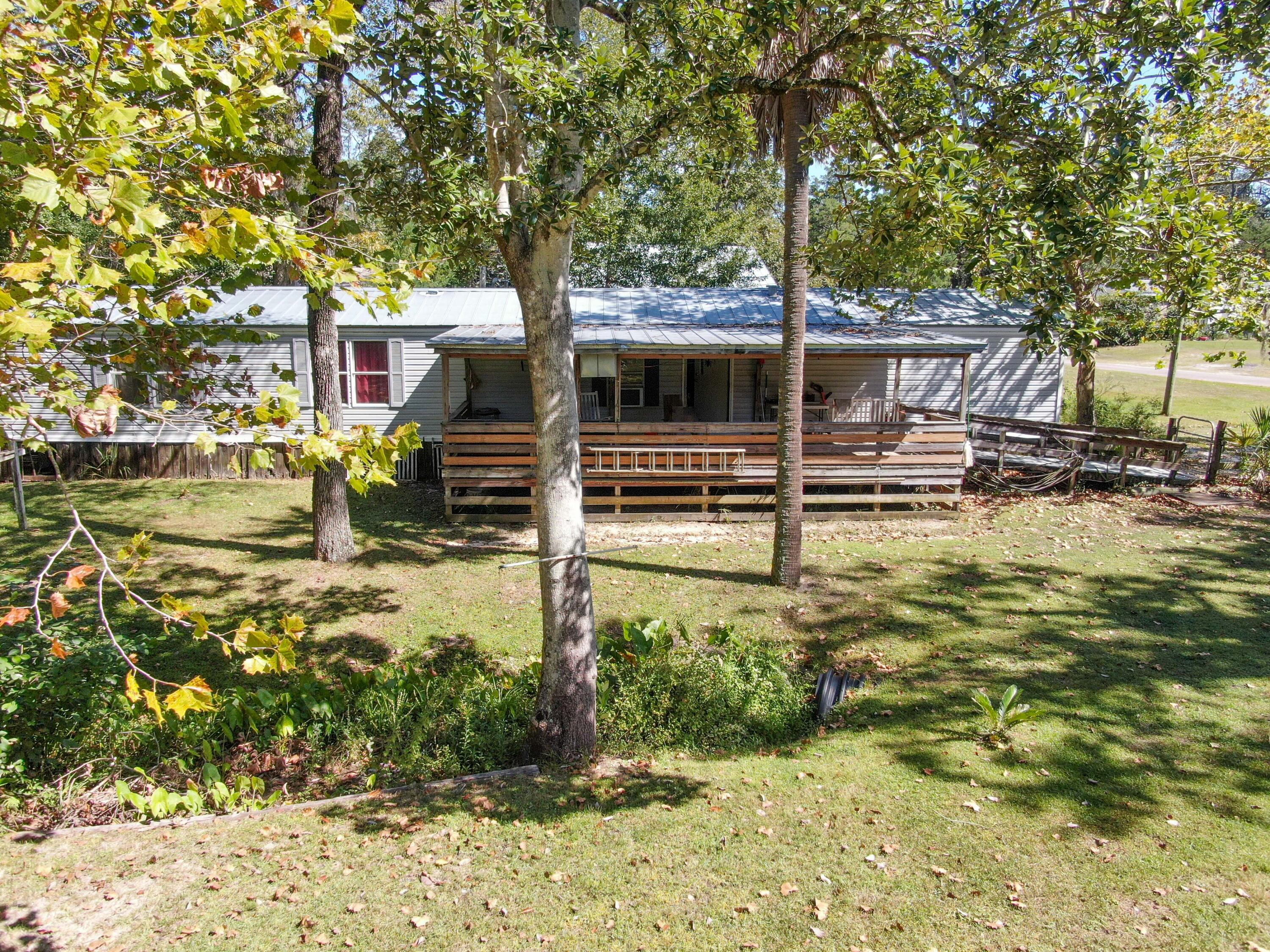 TOWN OF FREEPORT - Residential