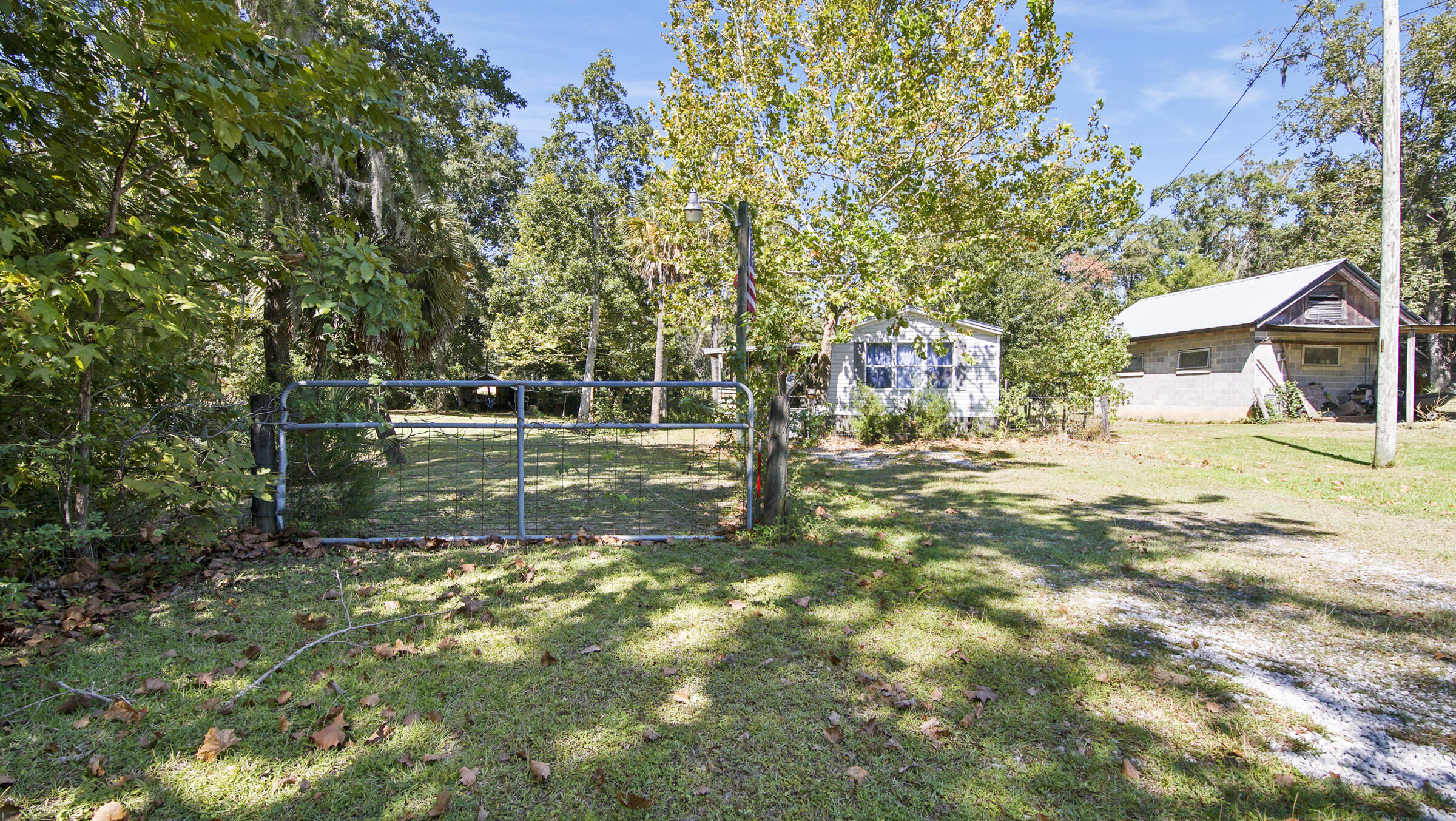 TOWN OF FREEPORT - Residential